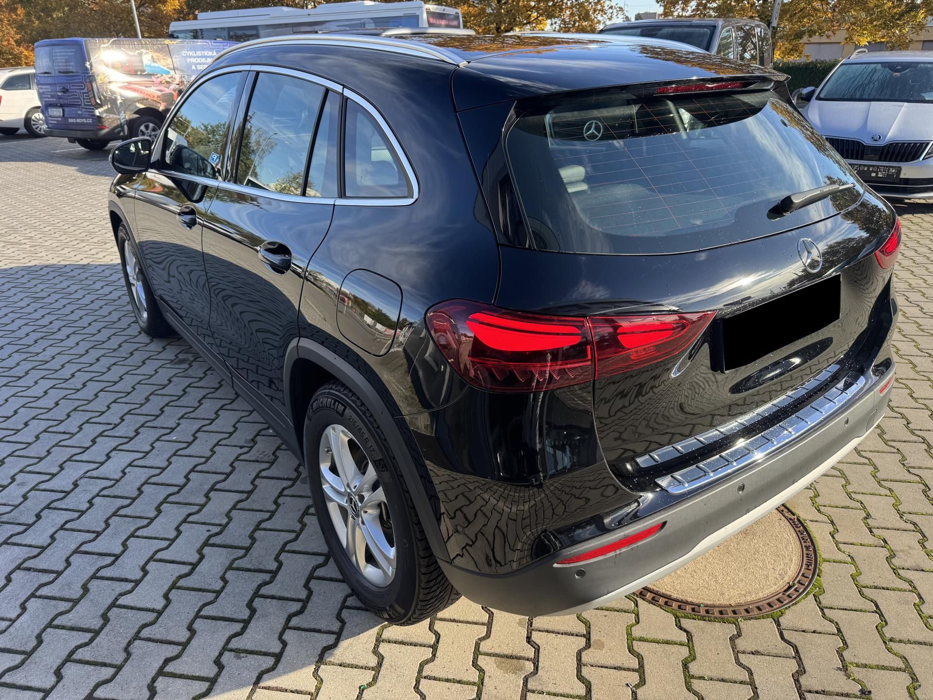 Mercedes-Benz GLA, GLA 200 Aut.LED NAVI KAMERA - fotka 5