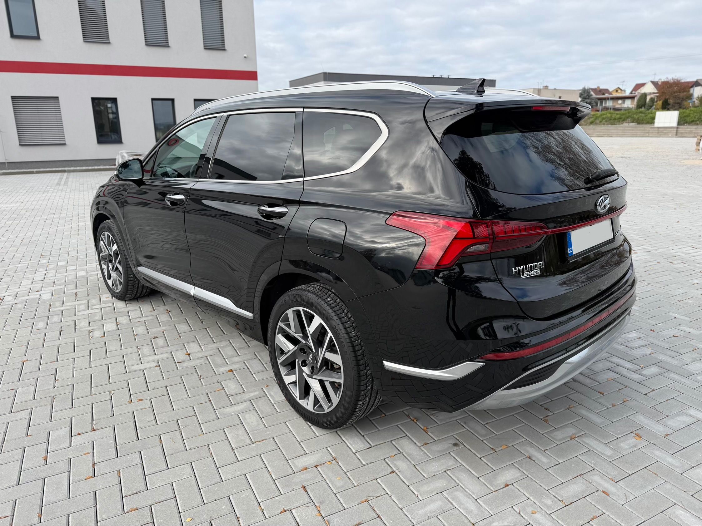 Hyundai Santa Fe, Lux. DCT, 4WD, CZ, DPH, 7míst - fotka 4