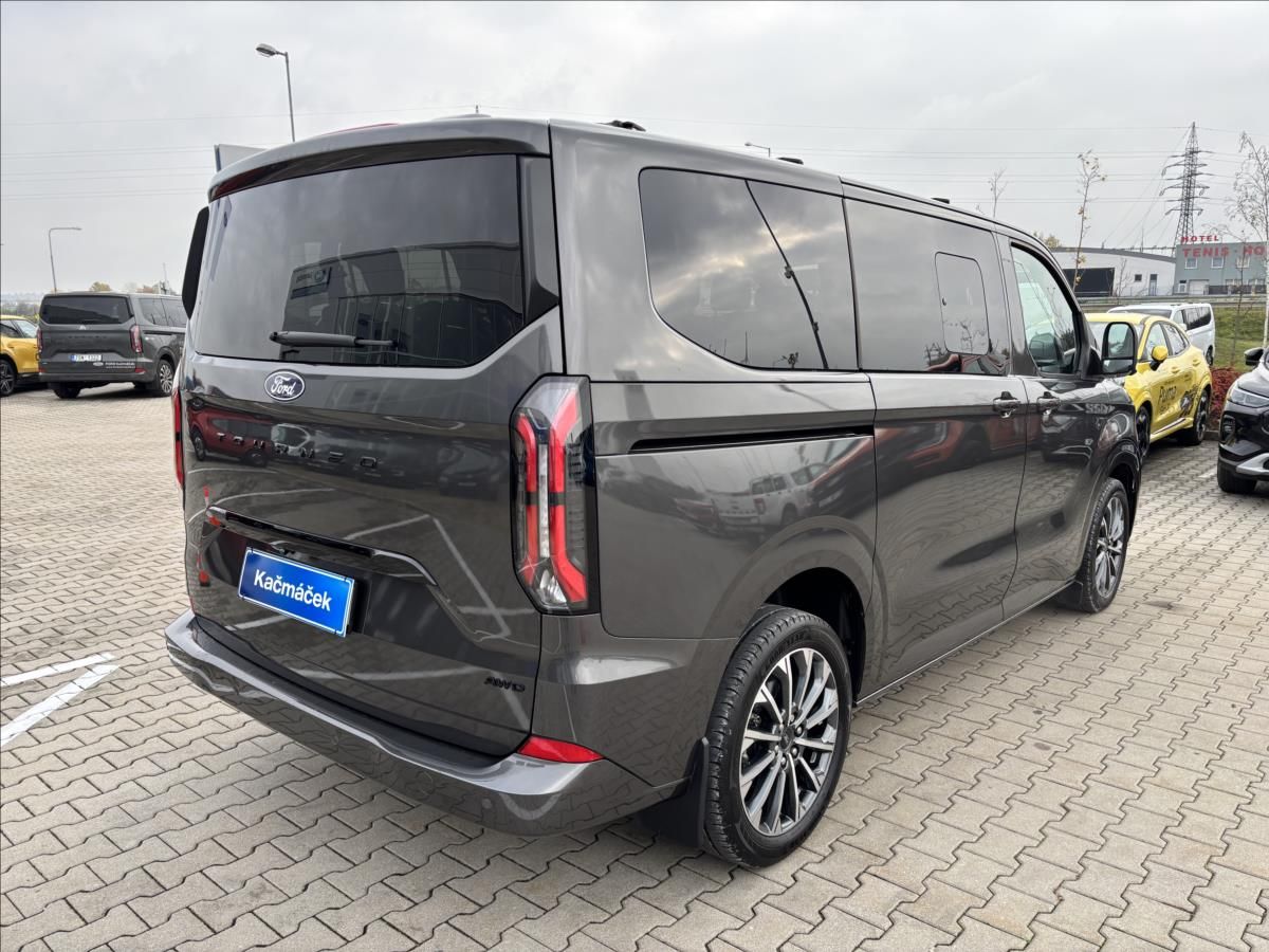 Ford Tourneo Custom, 2,0 125kW Titanium X AWD L1 - fotka 5