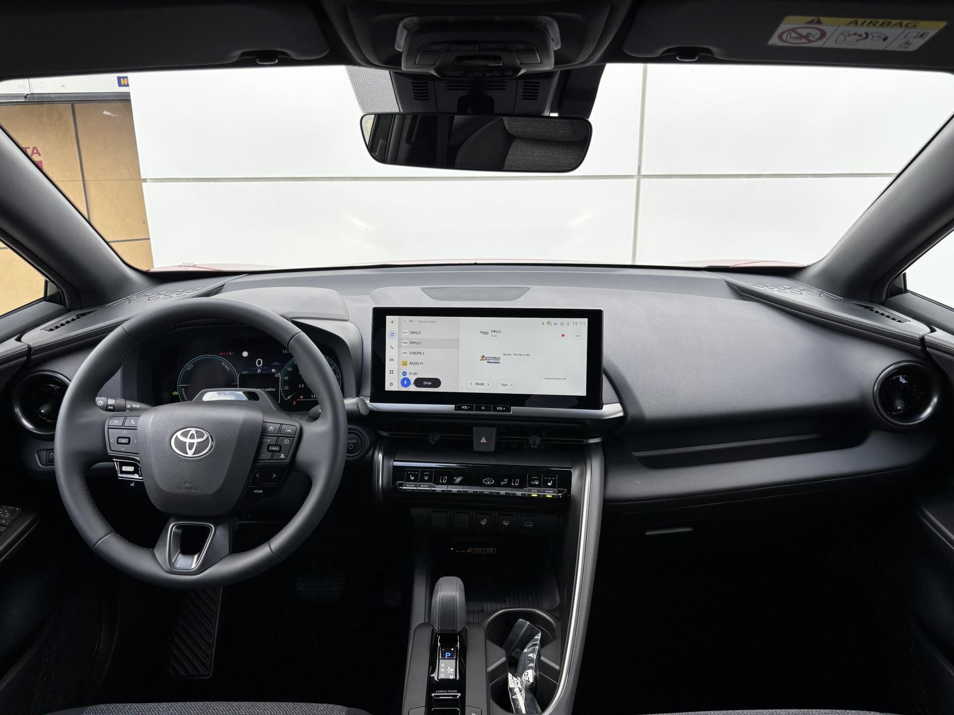 Toyota C-HR, STYLE 1,8 HEV AT - fotka 5