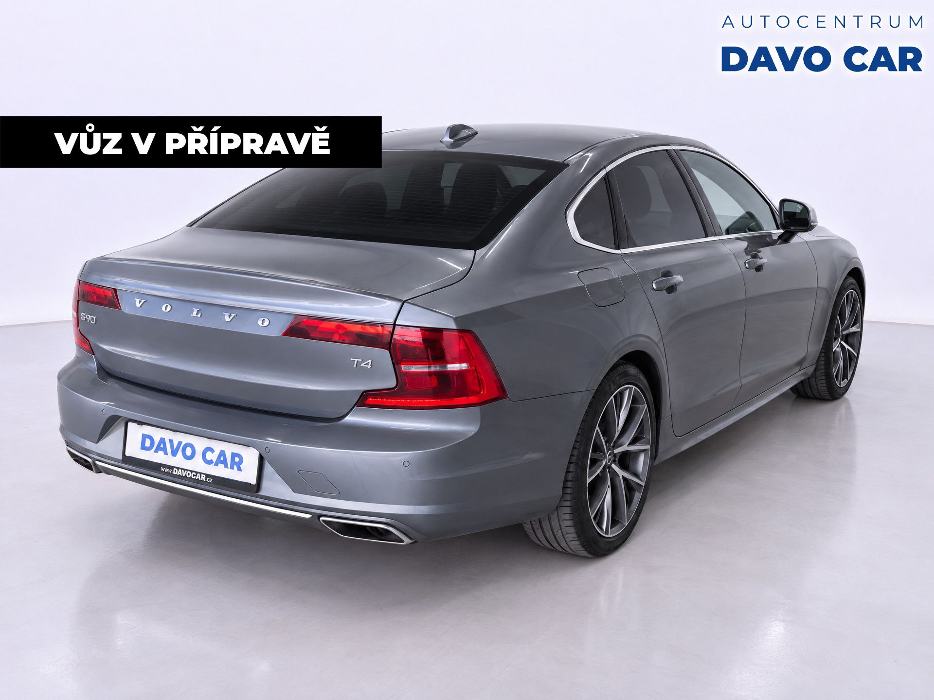 Volvo S90, 2,0 T4 Drive-Momentum Pro Auto - fotka 5