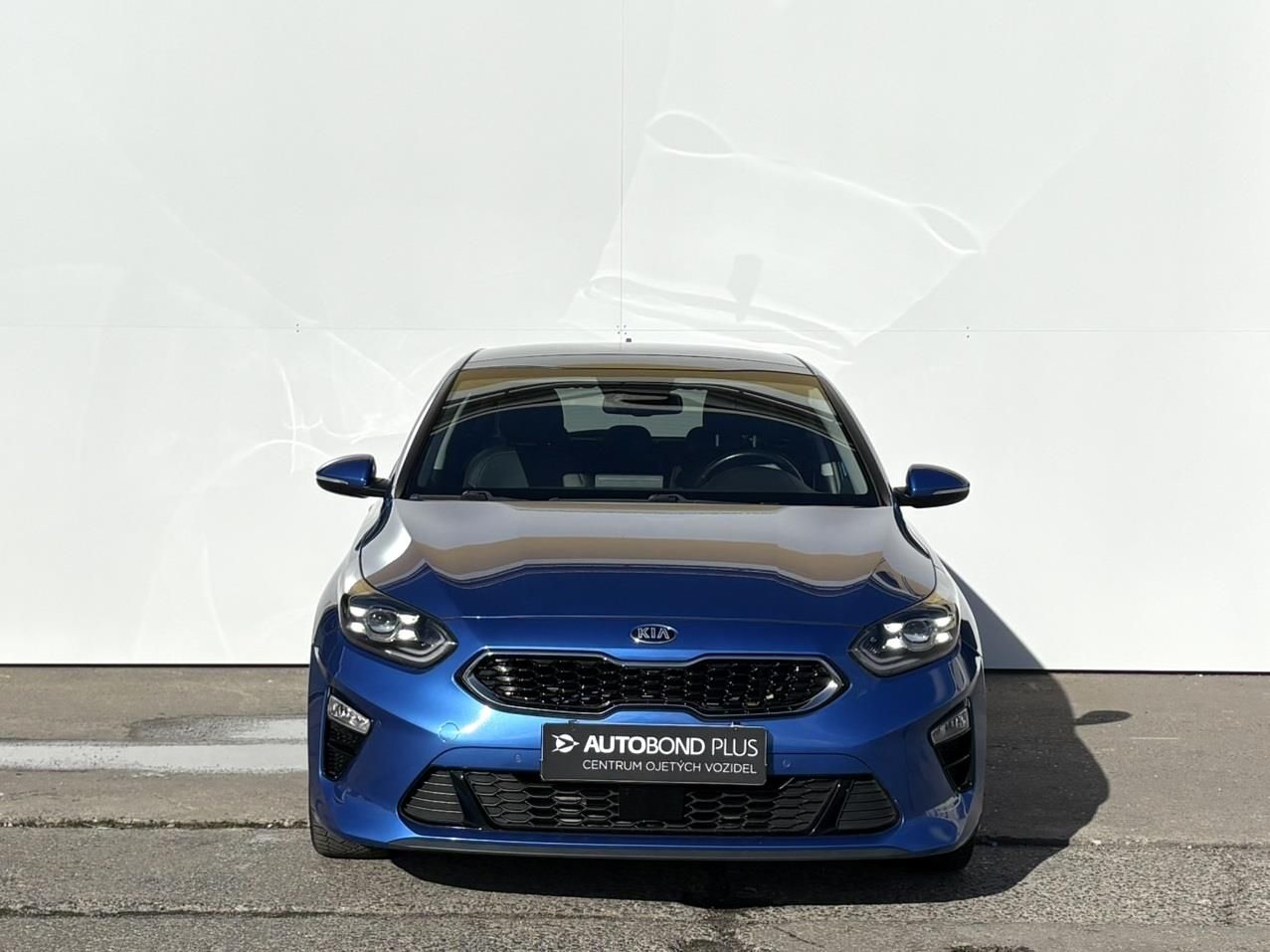 Kia Cee´d, 1.4 T-GDI 103kW DCT Platinum E - fotka 4