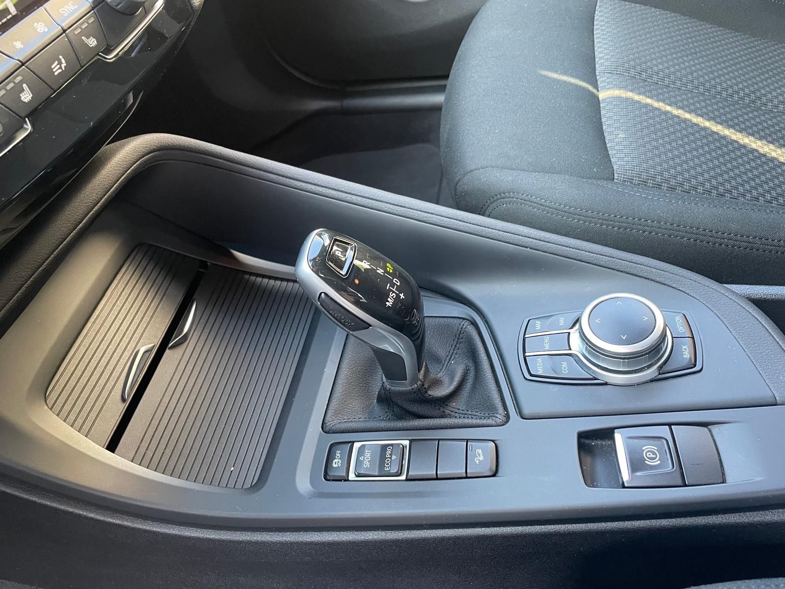 BMW X1, Xdrive 2.0d garážováno - fotka 6