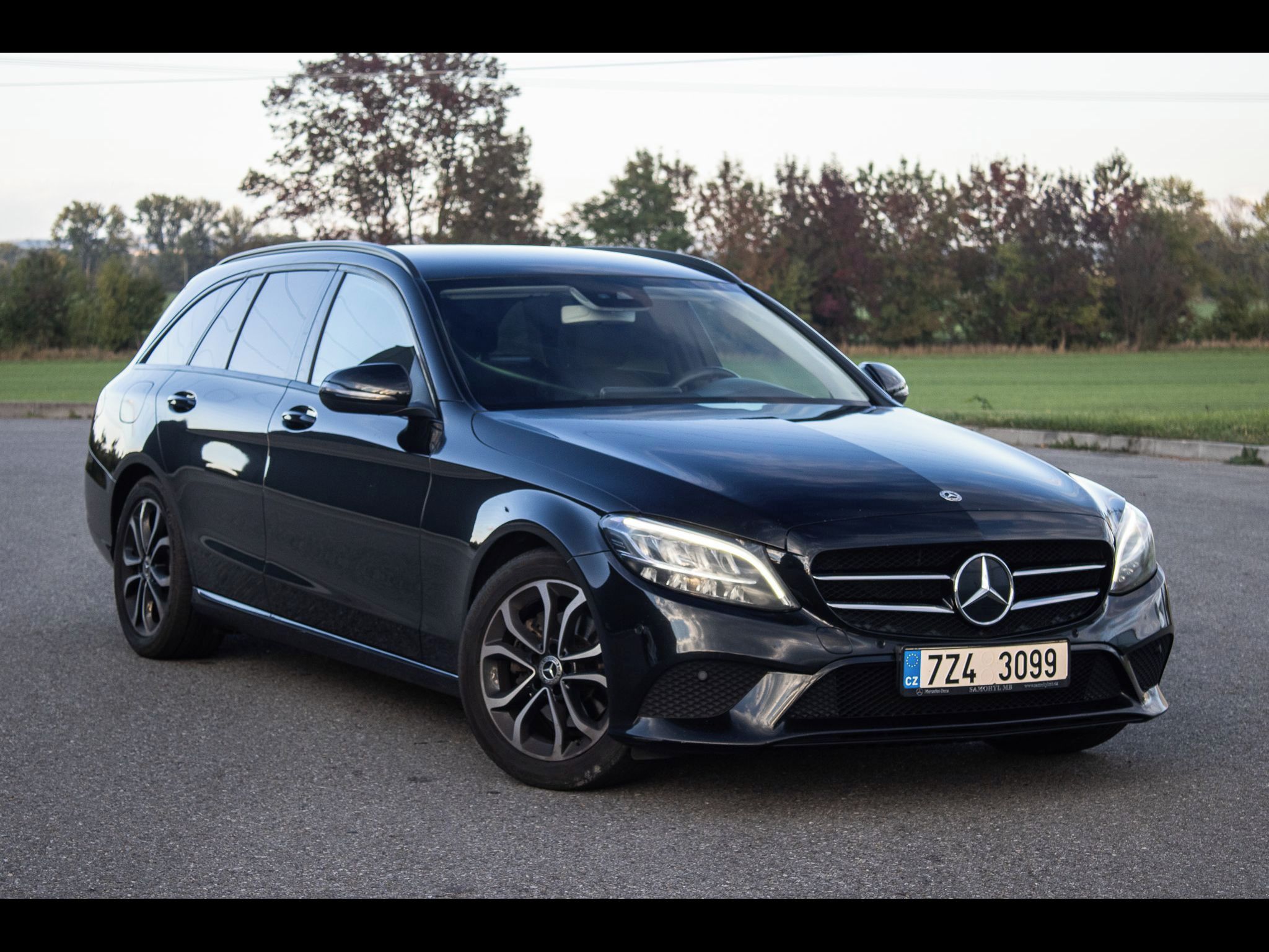 Mercedes-Benz Třídy C - fotka 3