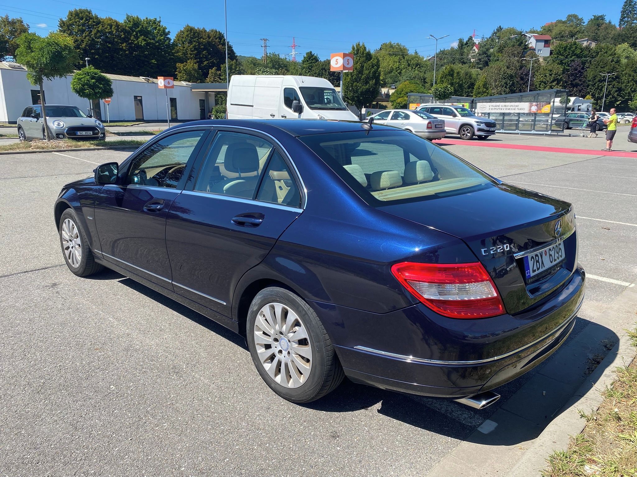 Mercedes-Benz Třídy C - fotka 3