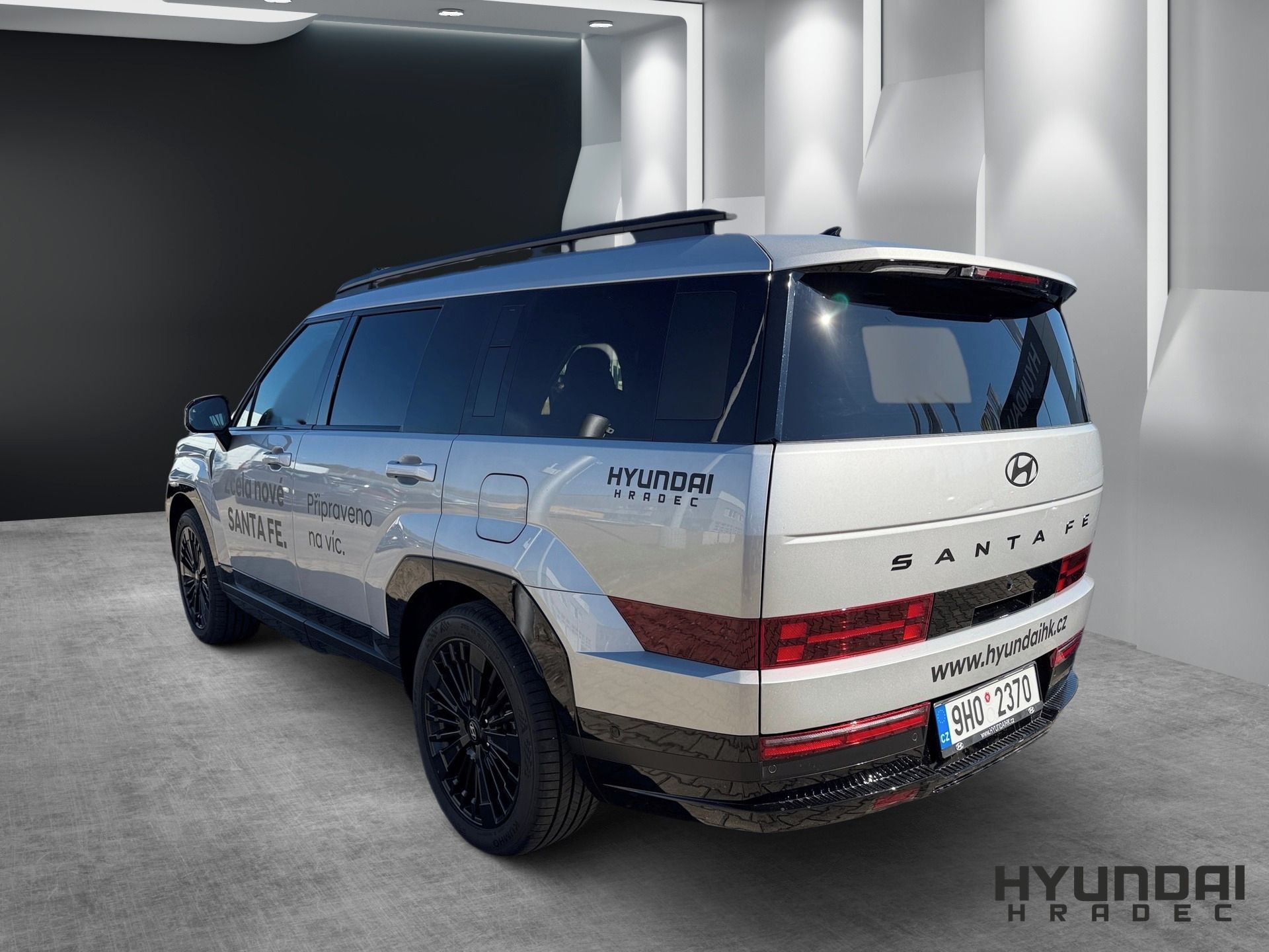 Hyundai Santa Fe, SF 1,6 T-GDI HEV 4WD CALLIG PN - fotka 3