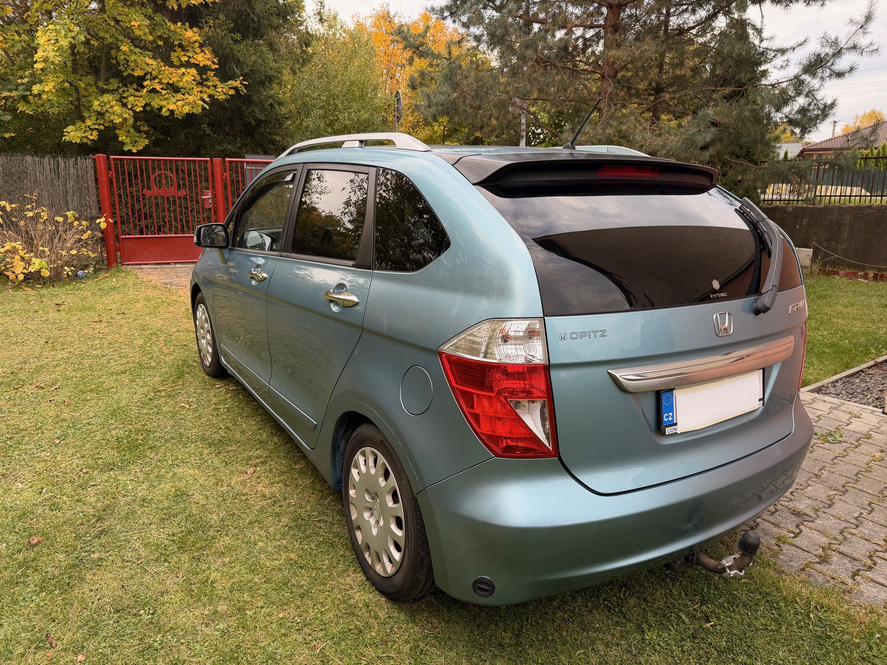 Honda FR-V, Honda FR-V 2.0 LPG, 6 míst,TZ - fotka 4