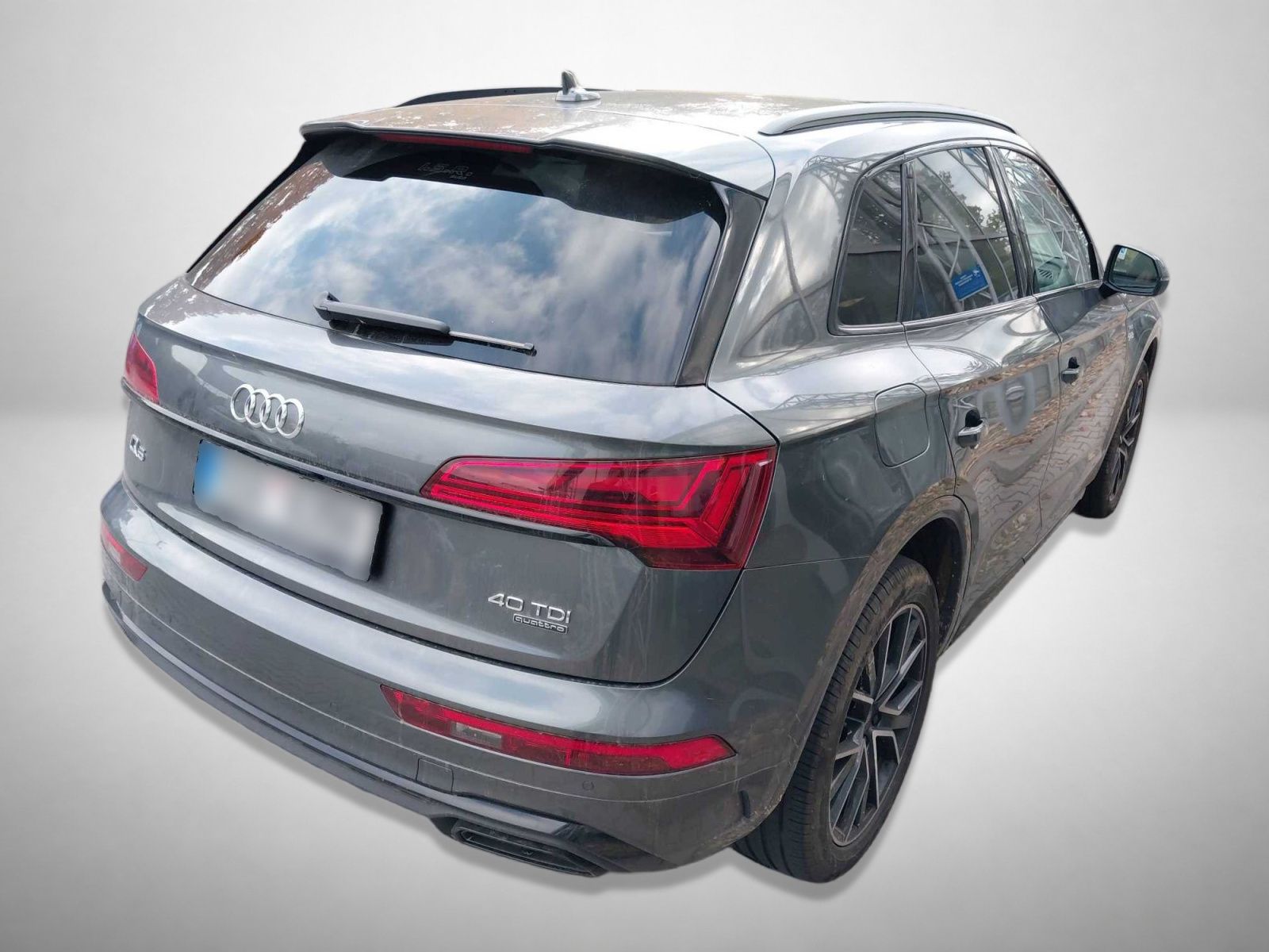 Audi Q5, 40 TDI, S line - fotka 2