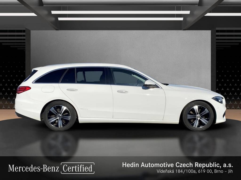 Mercedes-Benz Třídy C, C 220 d 4MATIC kombi - fotka 6
