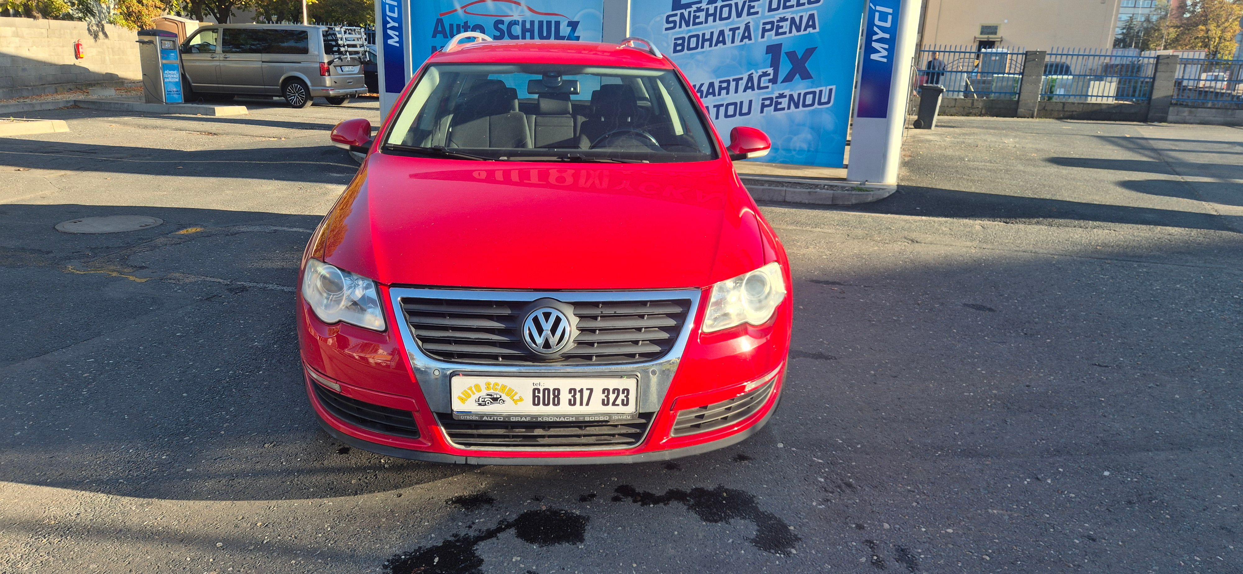 Volkswagen Passat, 2.0 TDI 103 KW - fotka 2