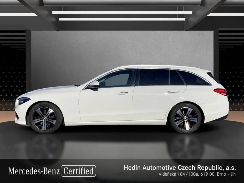 Mercedes-Benz Třídy C, C 220 d 4MATIC kombi - fotka 2