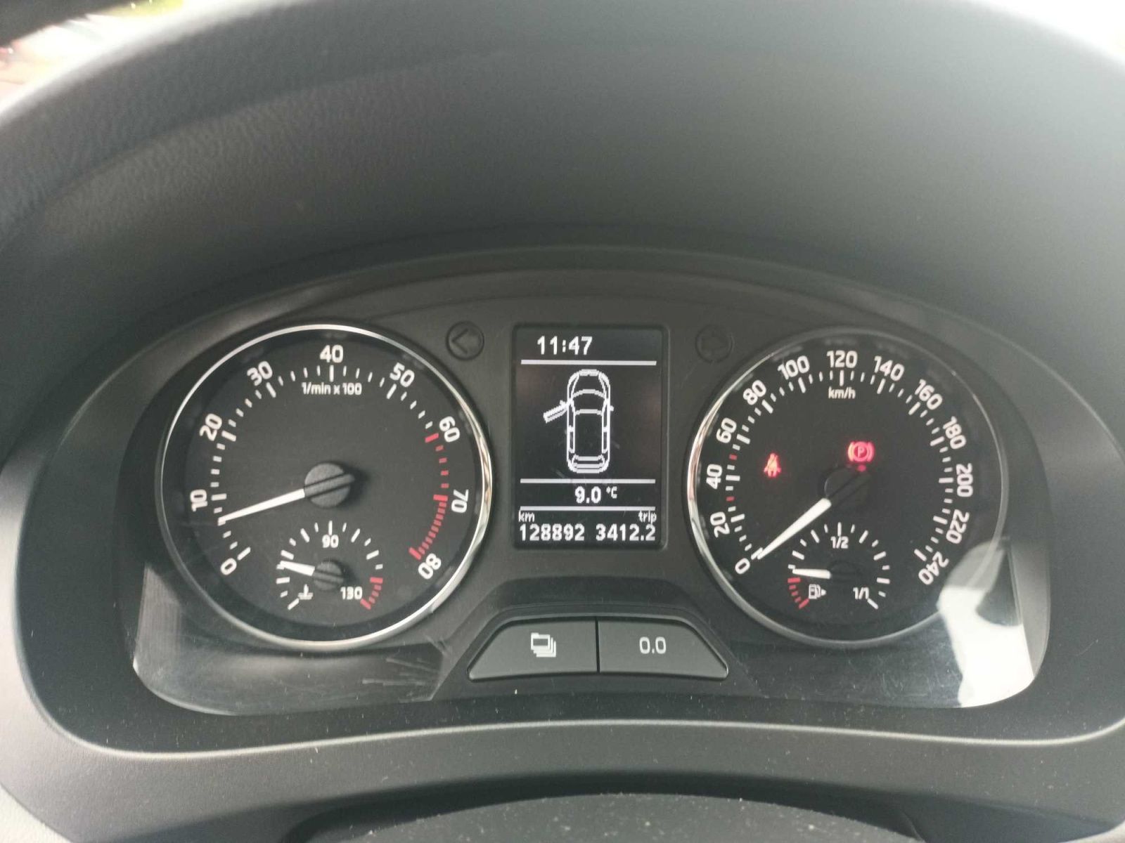 Škoda Rapid, 1.2 TSI, ČR,1.maj, Serv.kniha - fotka 3