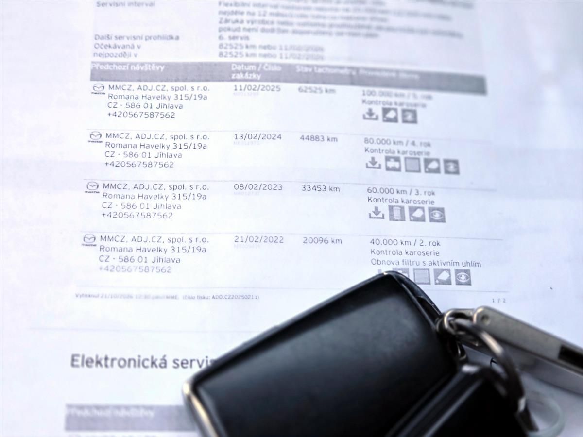 Mazda 3, 2,0 G122 Plus *SERV.KNÍŽKA* - fotka 4