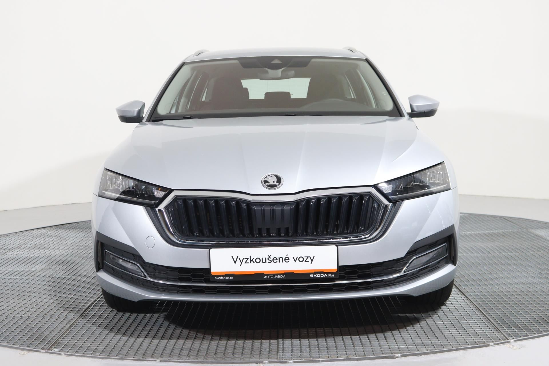 Škoda Octavia, COMBI STYLE 1,5TSI 110kW - fotka 4