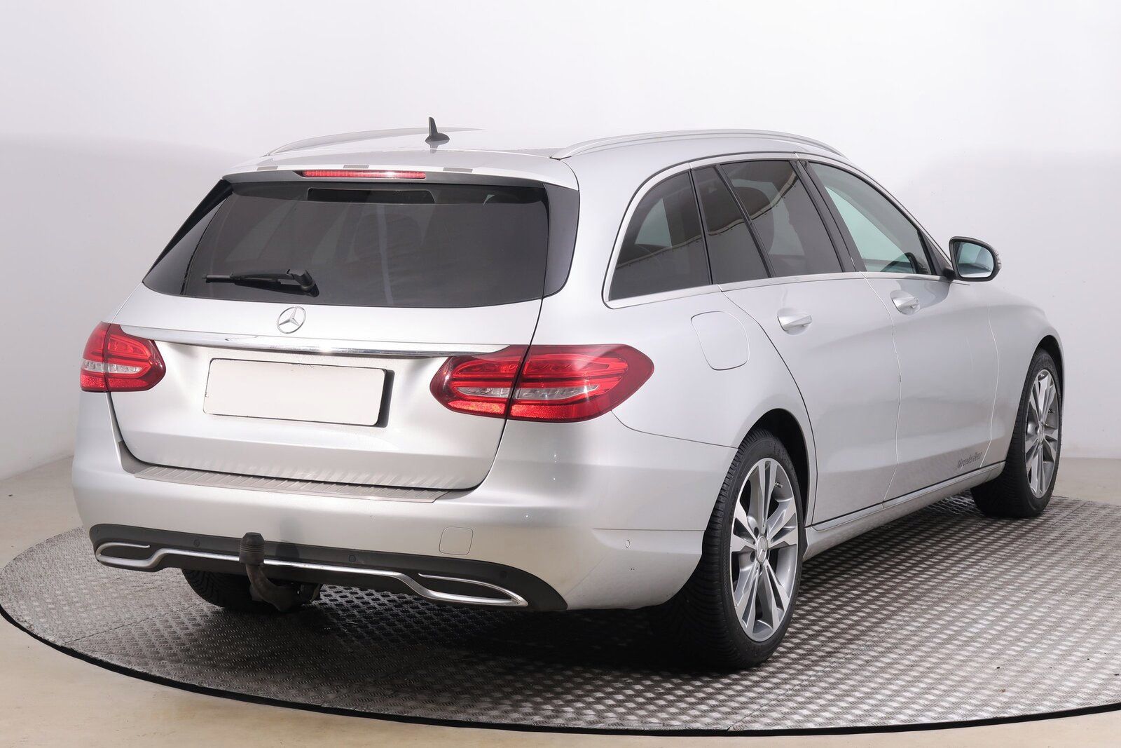 Mercedes-Benz Třídy C, 220 d, Automat - fotka 5