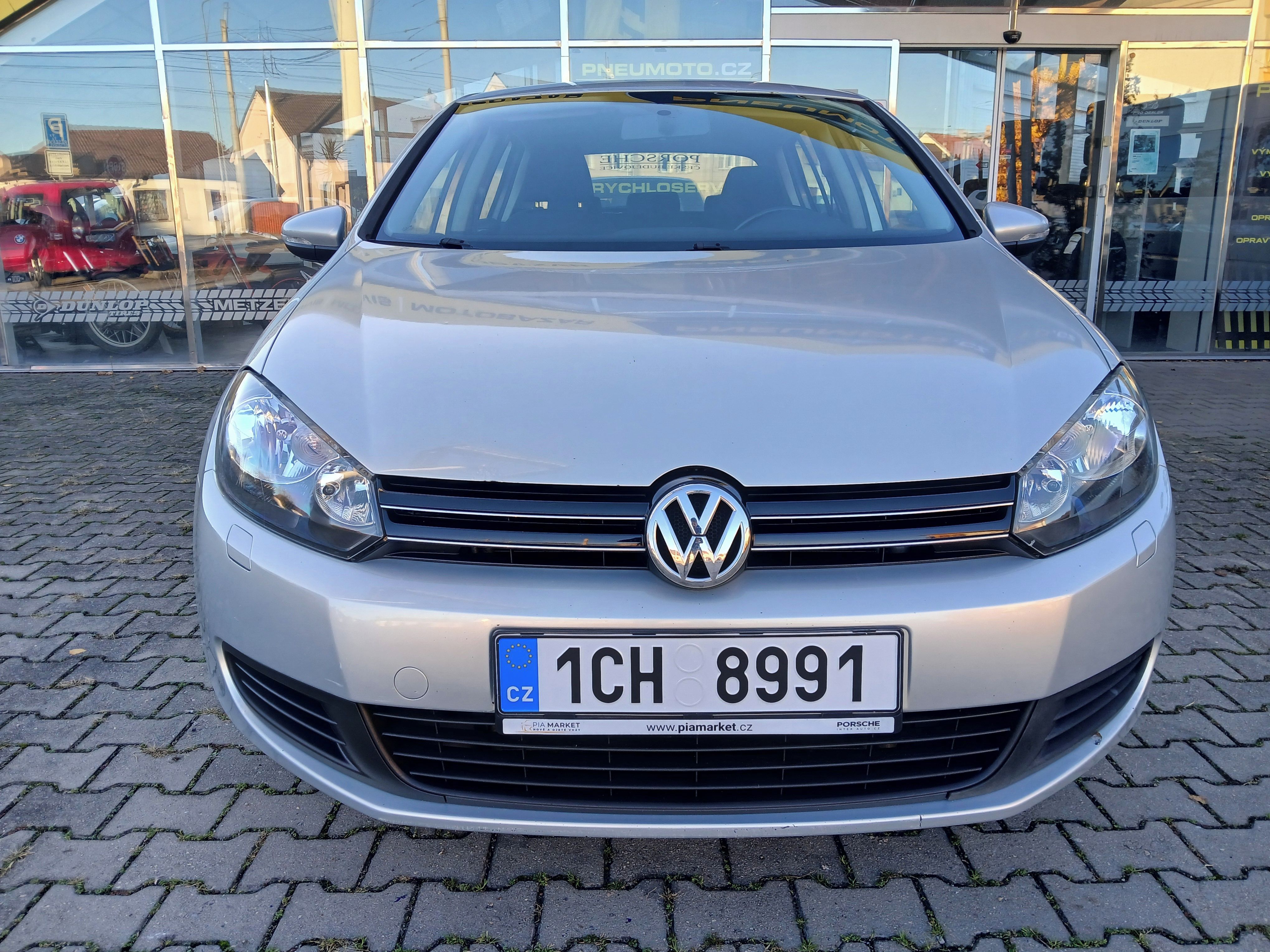 Volkswagen Golf, 1.2TSI, 77kW, 2.maj., CZ. - fotka 6