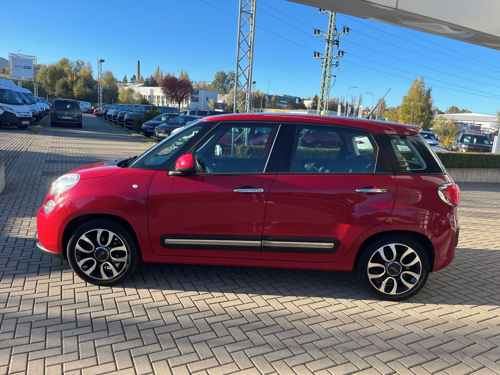 Fiat 500L, 1.4i 95k Lounge Panorama - fotka 3