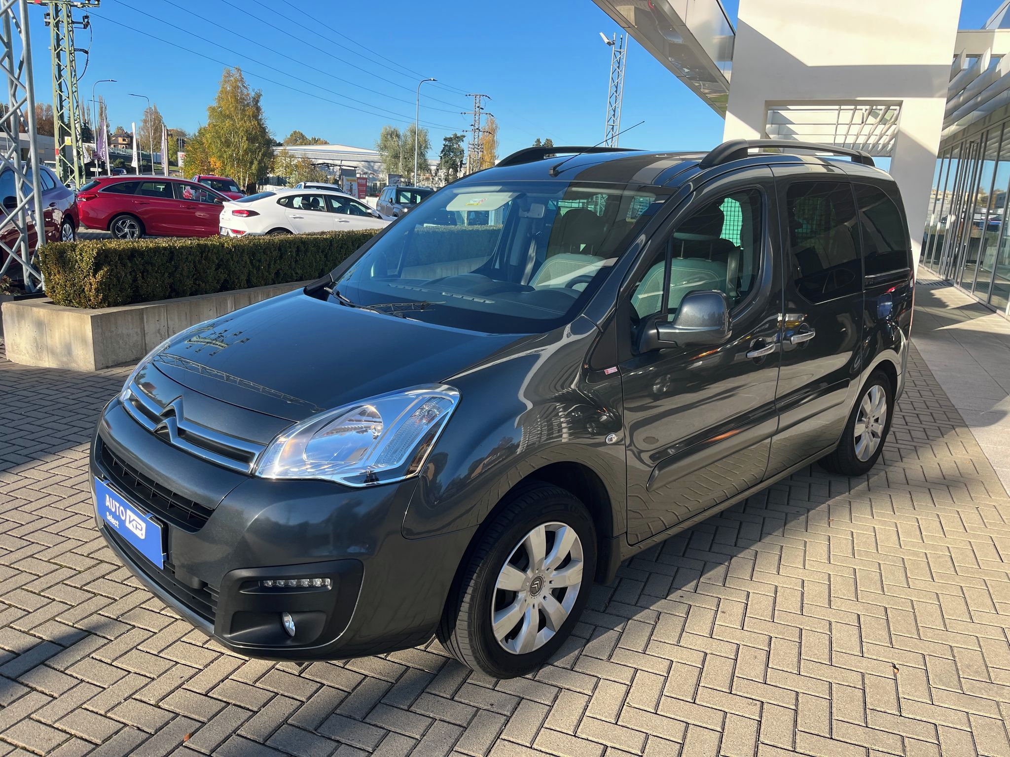 Citroën Berlingo, 1.6 VTi 120k Shine, ČR, servis - fotka 2