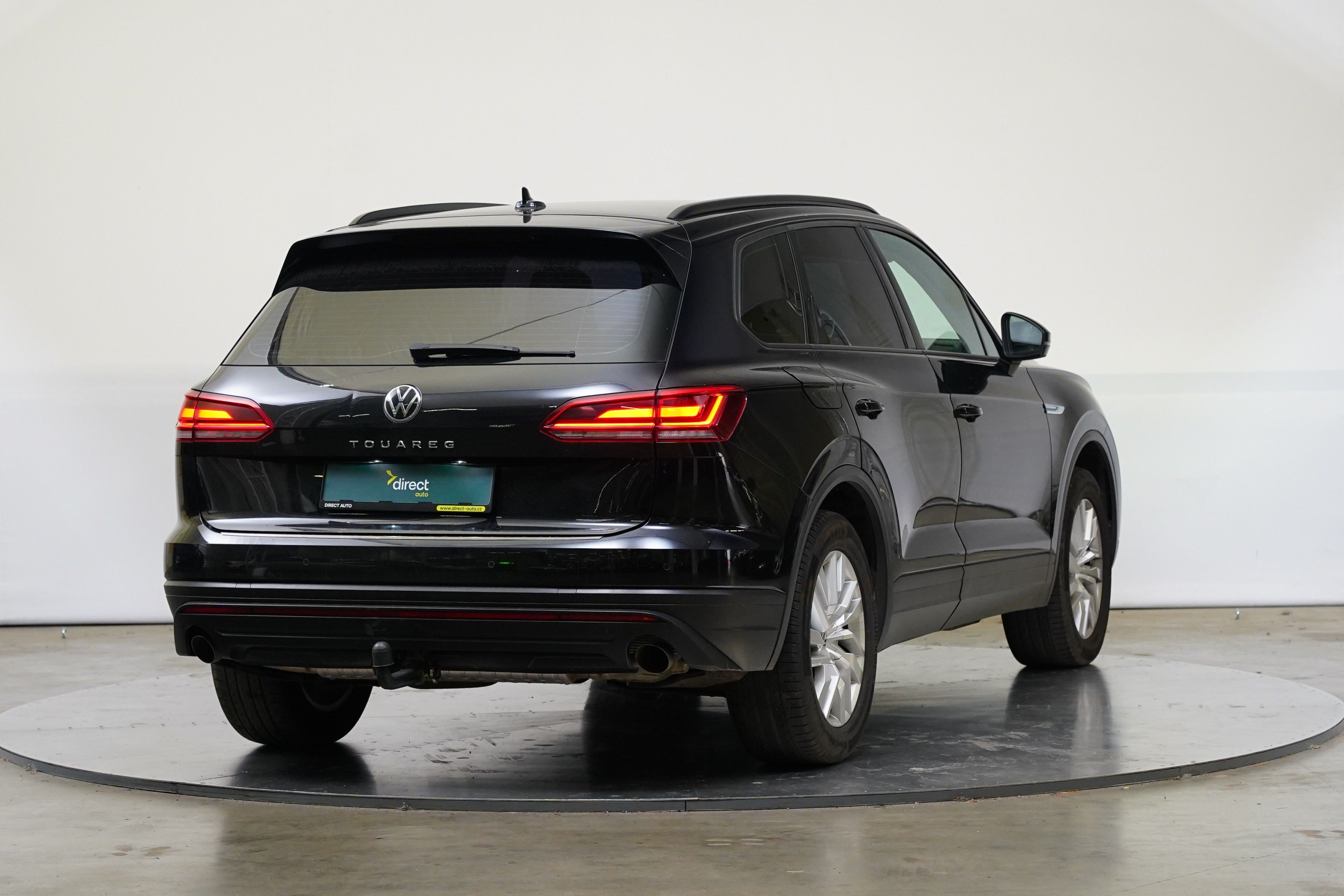 Volkswagen Touareg, 3.0 TDI V6 170 kW 4Motion - fotka 2