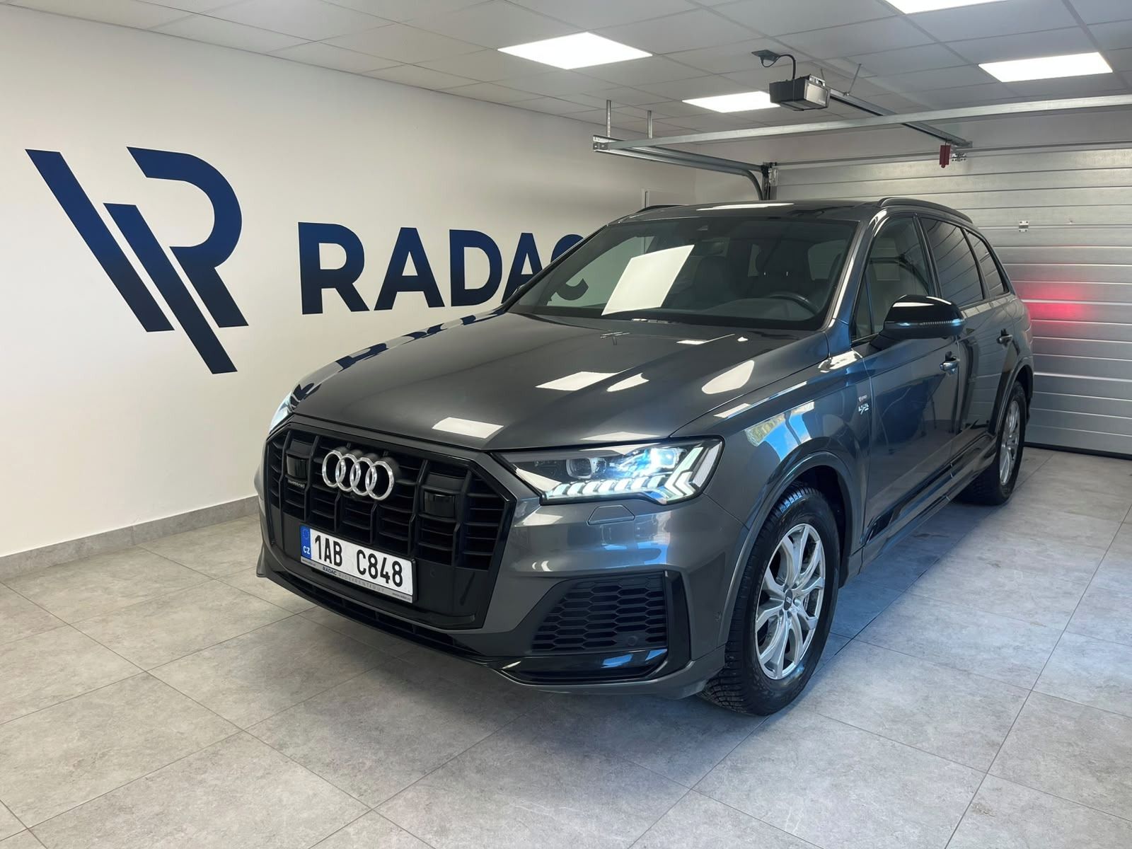 Audi Q7, 3.0 TDI Quattro 210Kw S-line