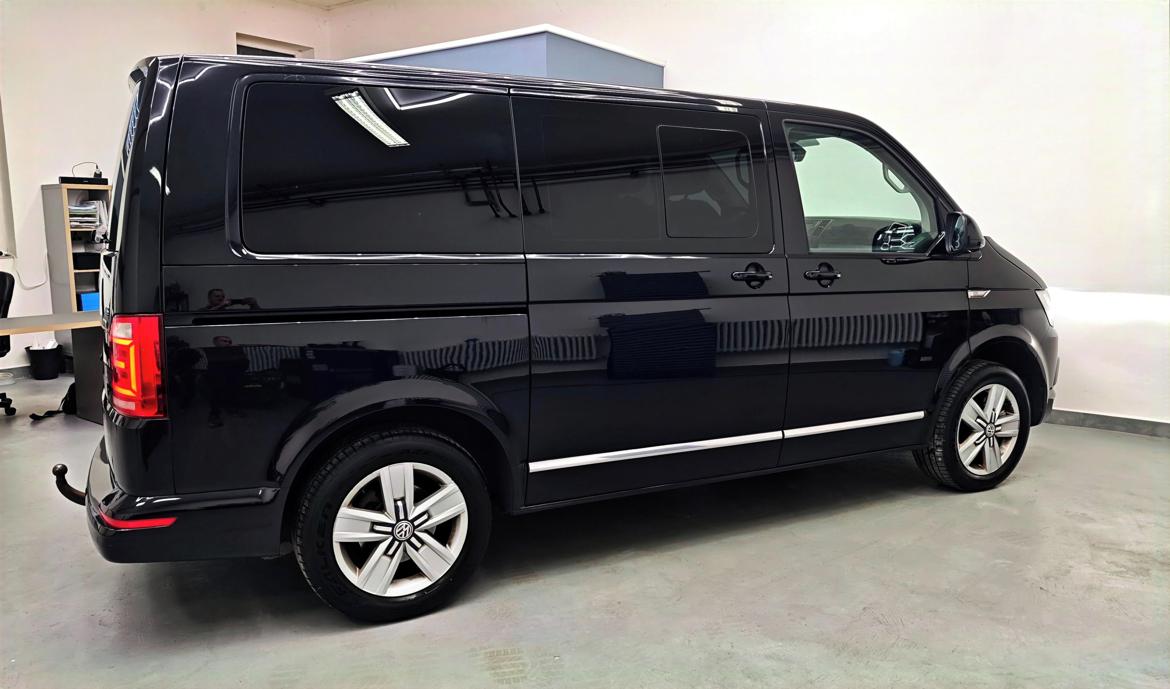 Volkswagen Multivan, 2.0 TDI 110KW,DSG,HIGLINE, LED - fotka 6