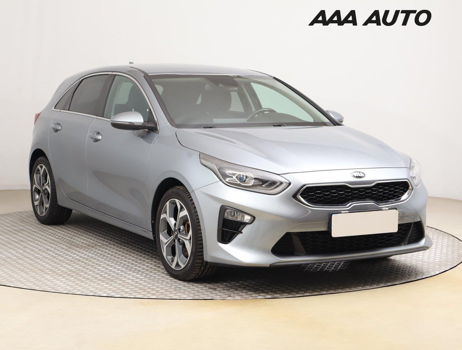 Kia Cee´d, 1.4 T-GDI, Top, Serv.kniha