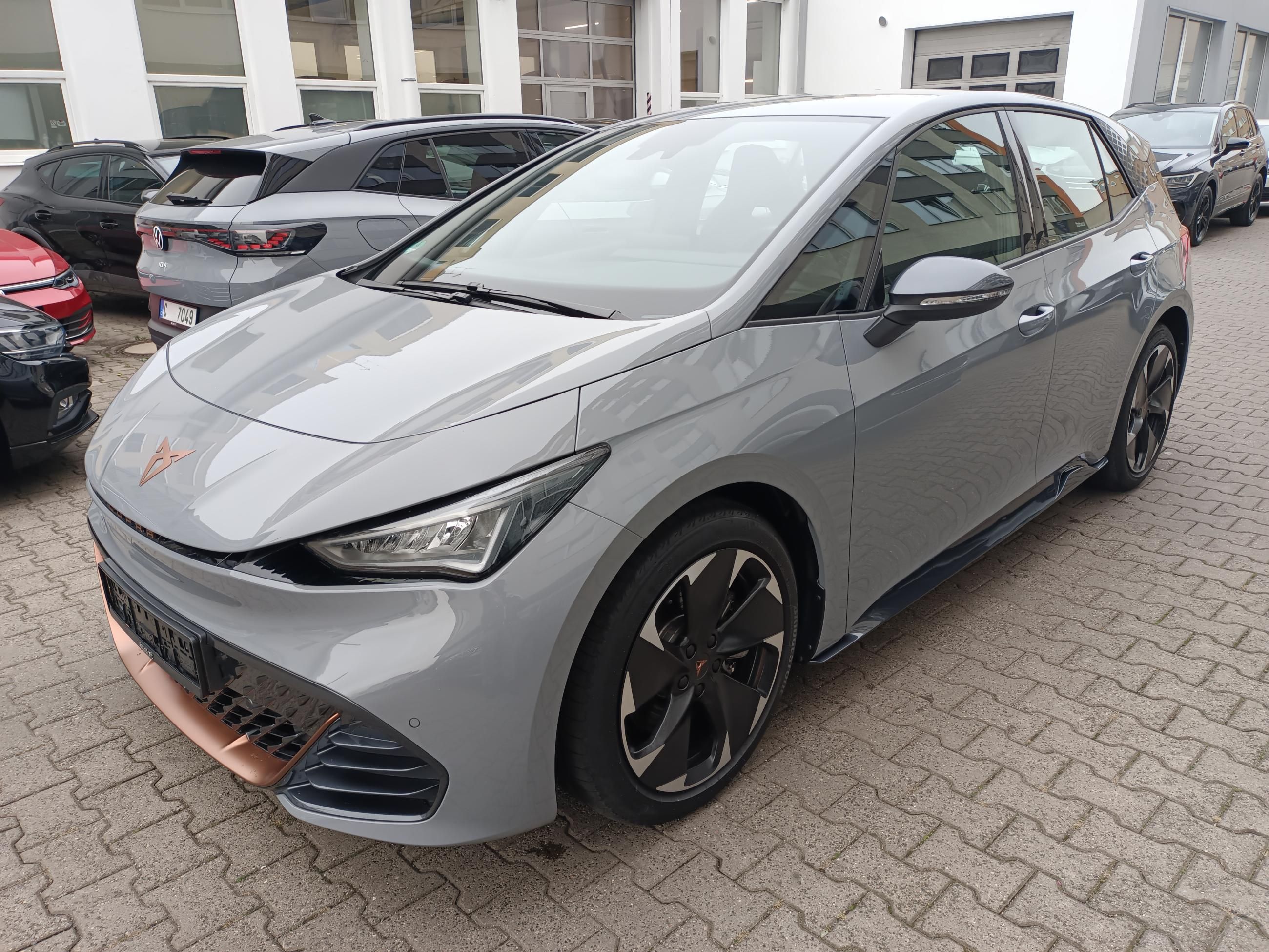 Cupra Born, e-Boost 170kW / Certifikát - fotka 4