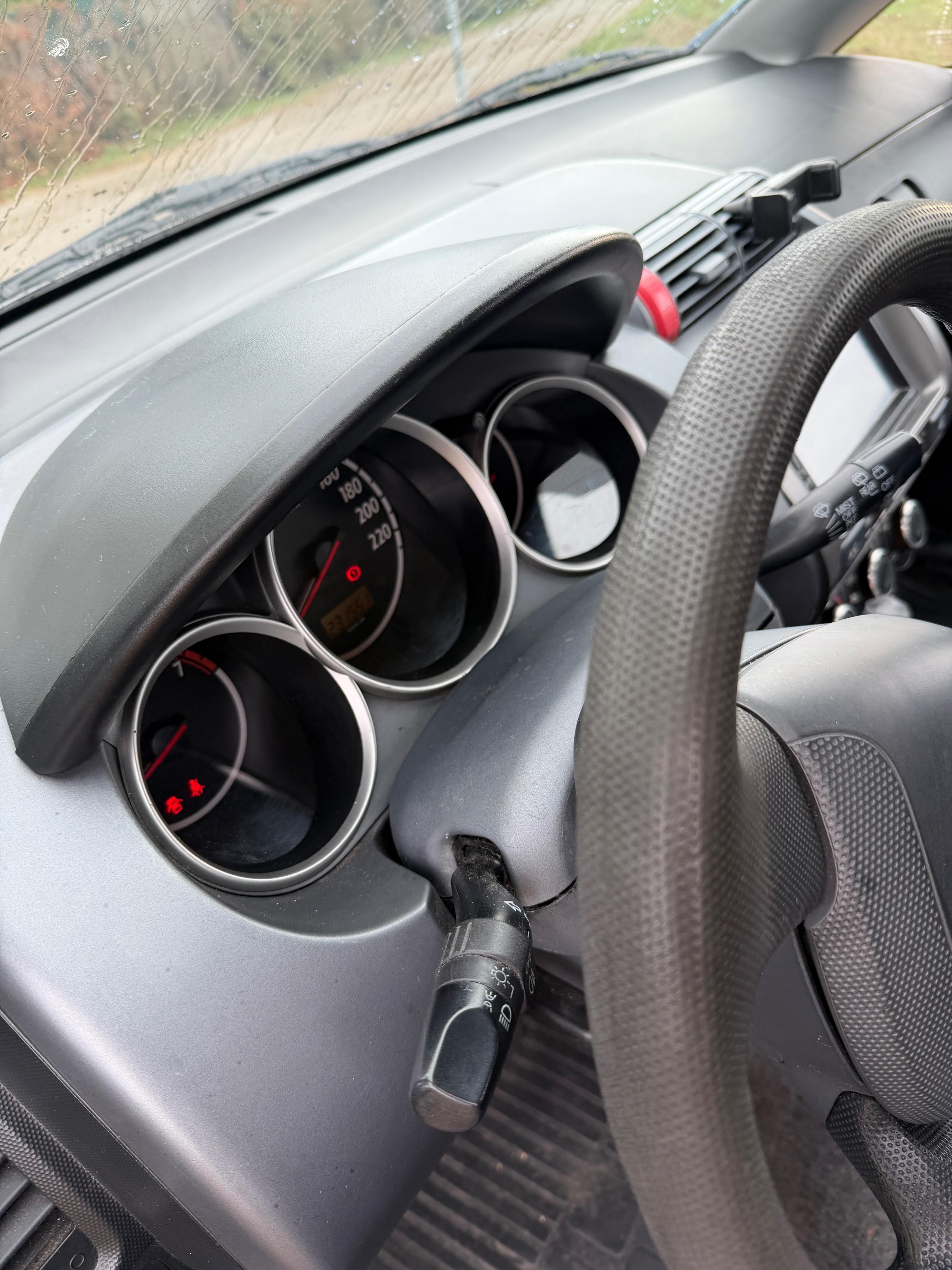 Honda Jazz, Honda Jazz 1.3 - fotka 3