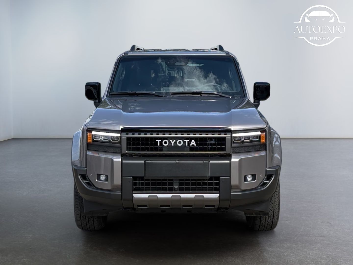 Toyota Land Cruiser, 2.8 D-4D Executive *LED*TAŽNÉ - fotka 2