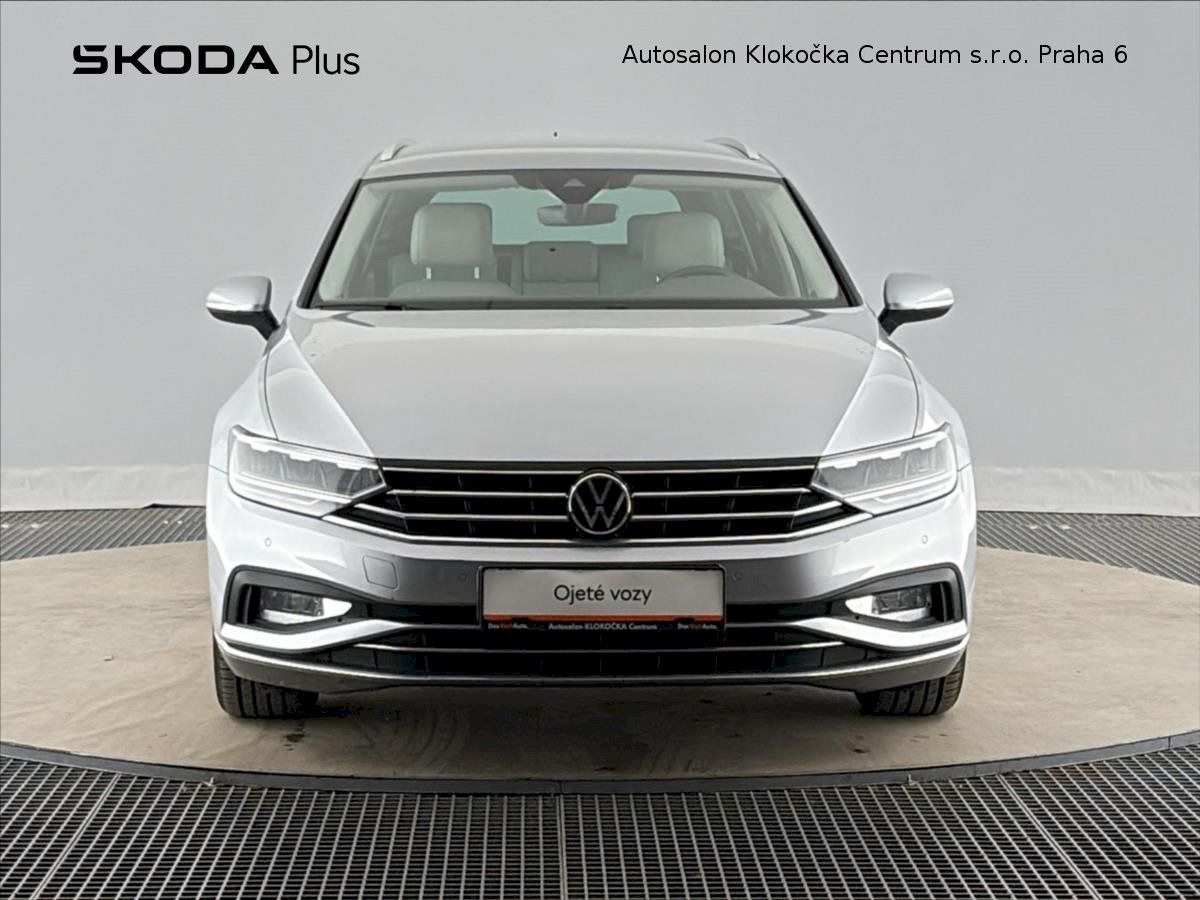 Volkswagen Passat, TDI110 kW Elegance - fotka 4