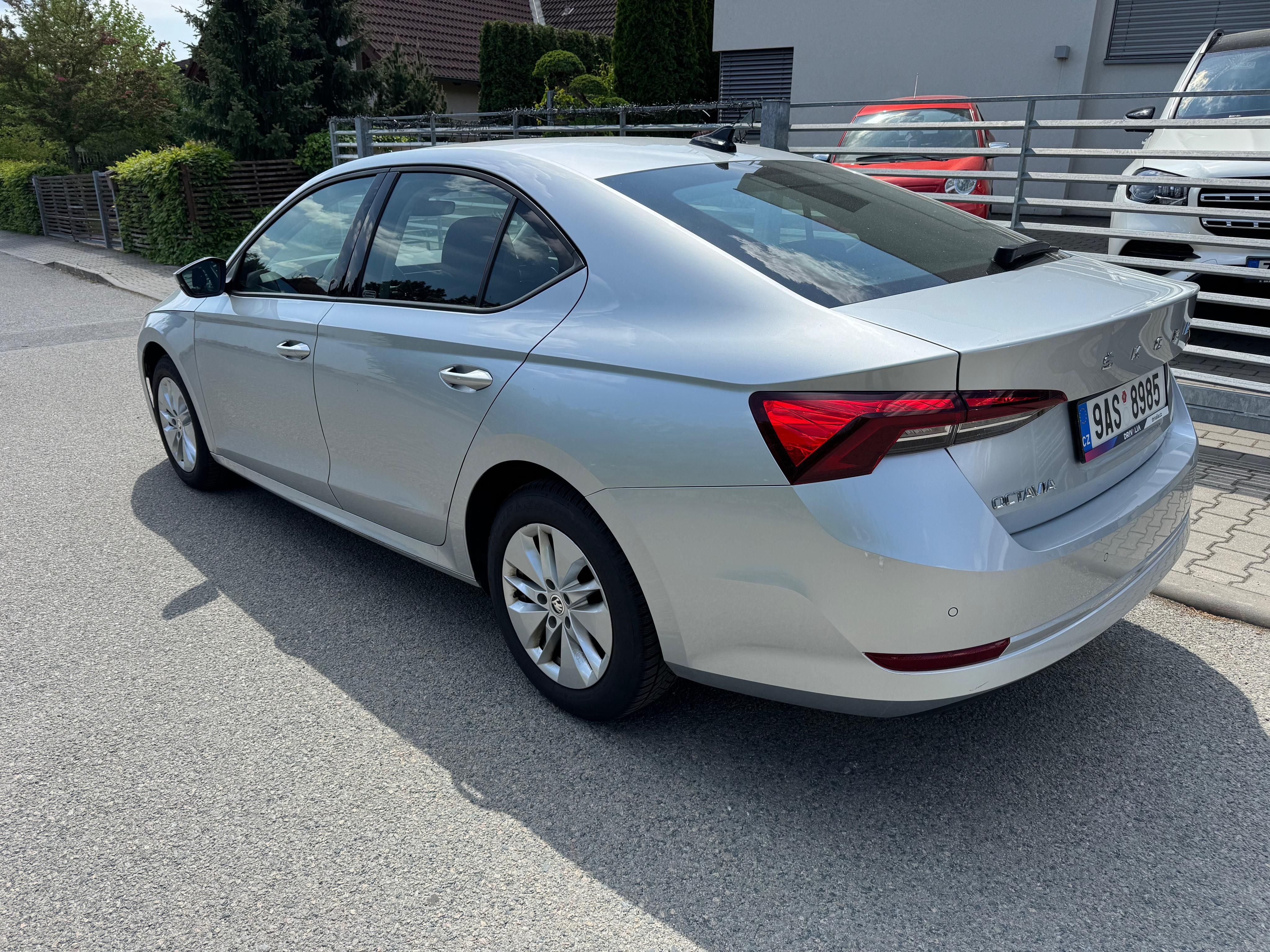 Škoda Octavia, 2.0TDi /ČR/STAV/SERVIS/ - fotka 3