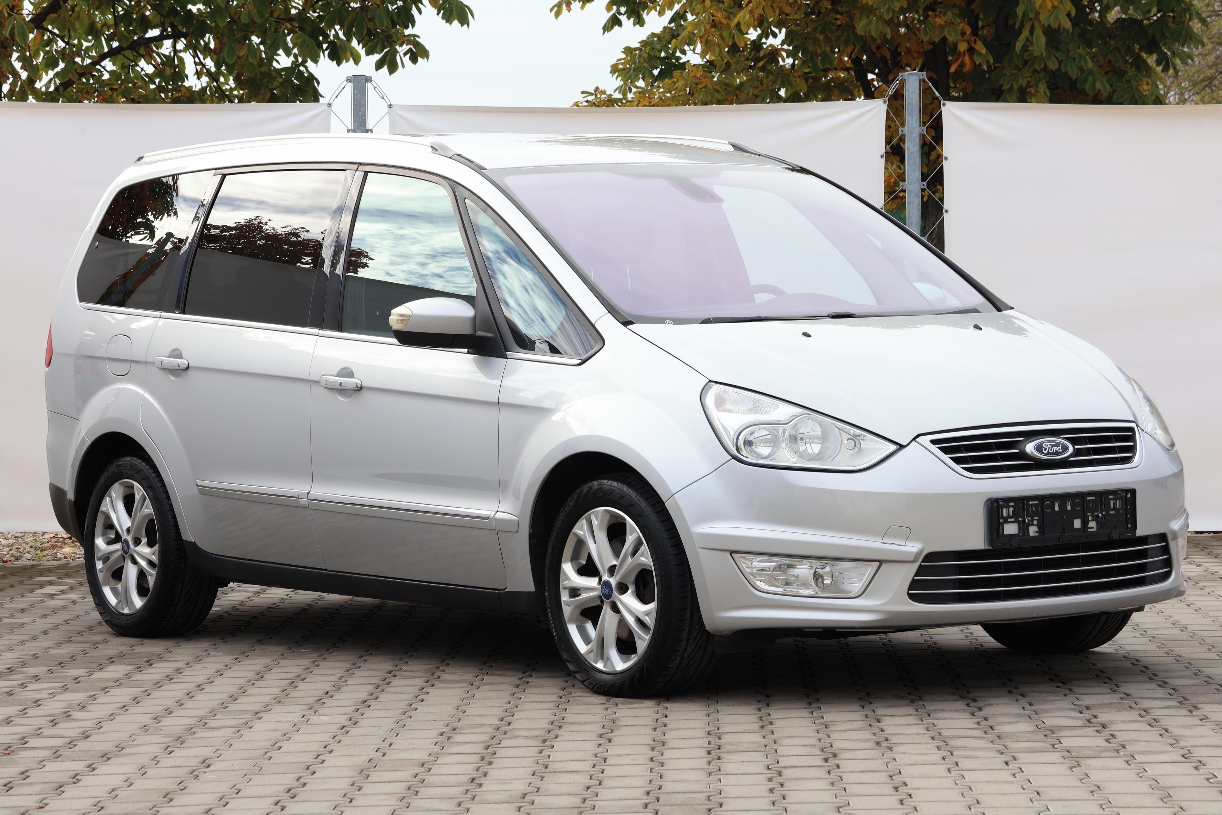 Ford Galaxy, 2.2TDCI 147kW 7Míst Manuál TOP - fotka 3