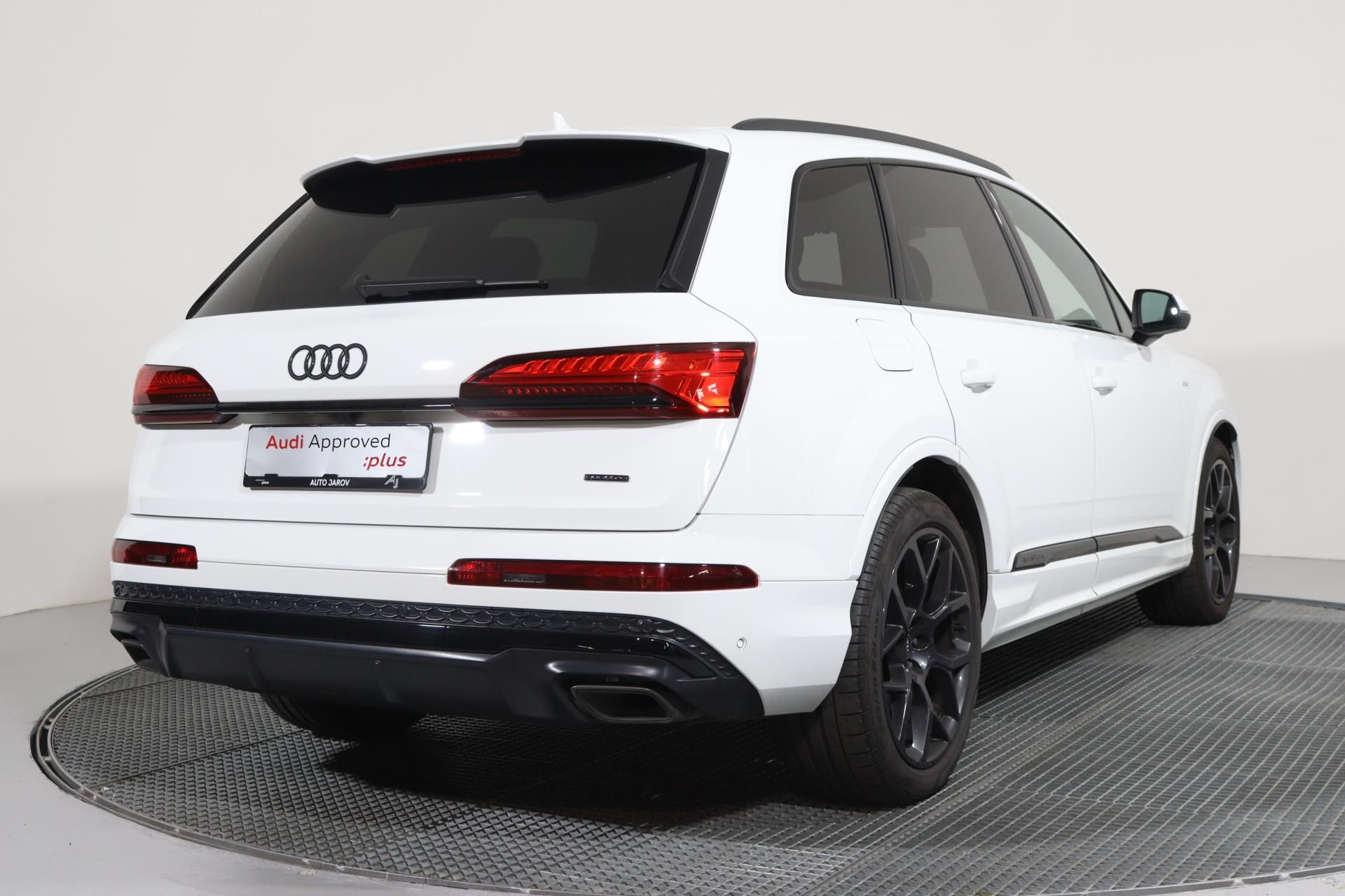 Audi Q7, S LINE 3,0 TDI quattro - fotka 2