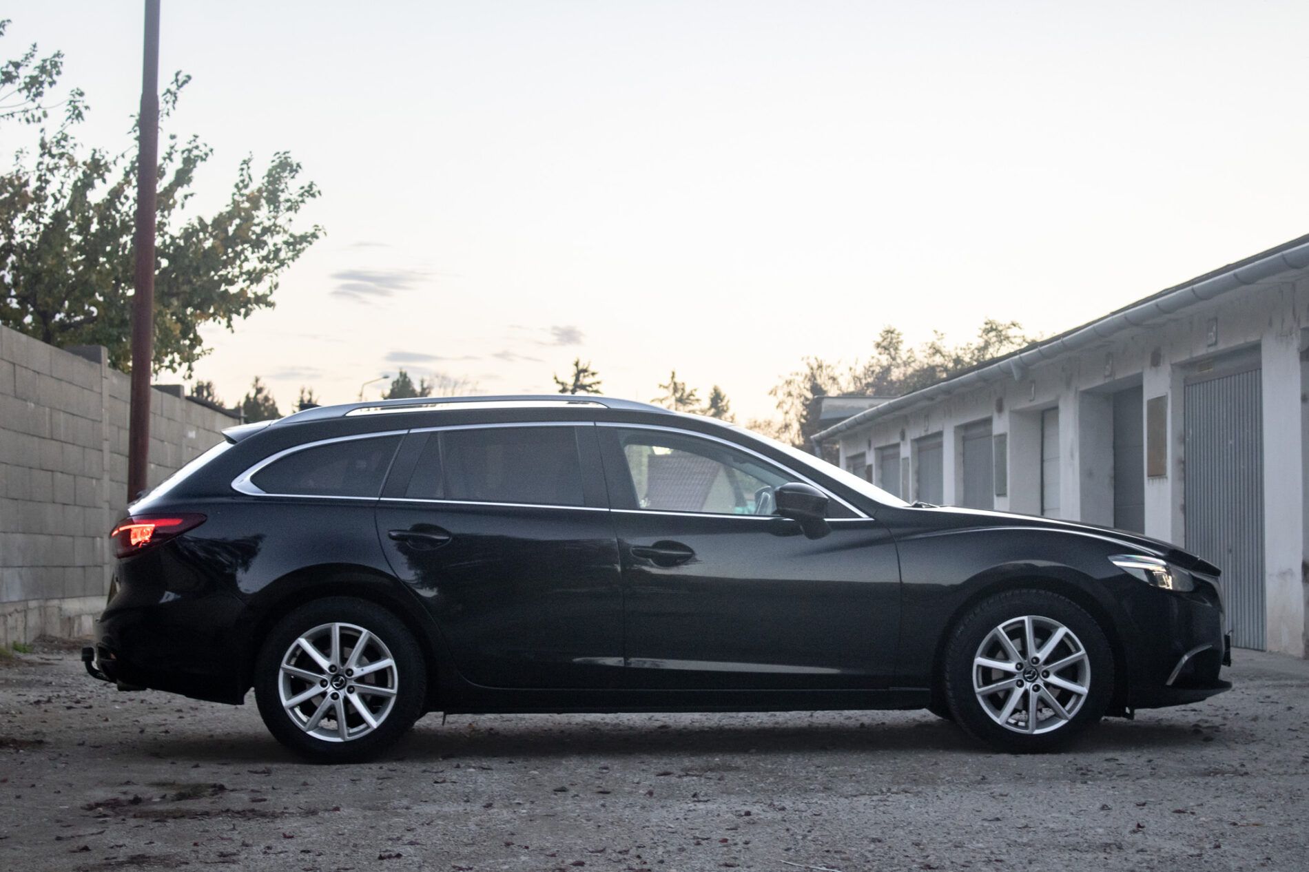 Mazda, 6 Wagon - fotka 4