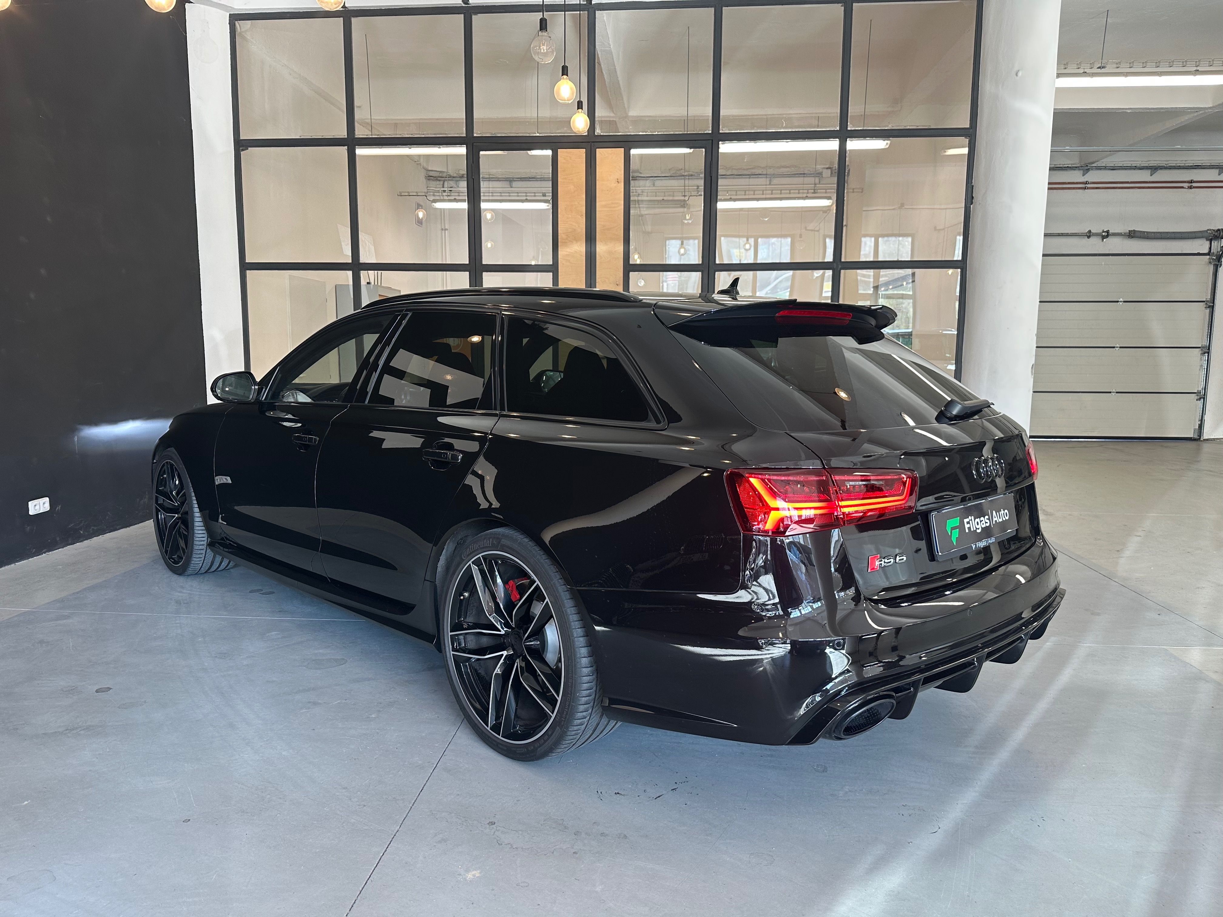 Audi RS6, AVANT C7 4.0 V8 412KW QUATTRO - fotka 6