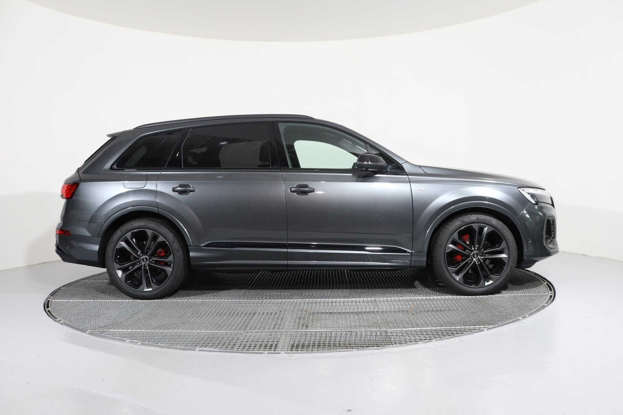 Audi Q7, Sline 50 TDI quattro tiptronic - fotka 6