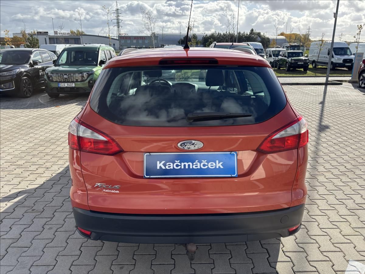 Ford Focus, 1,6 TDCI 95k Trend - fotka 4