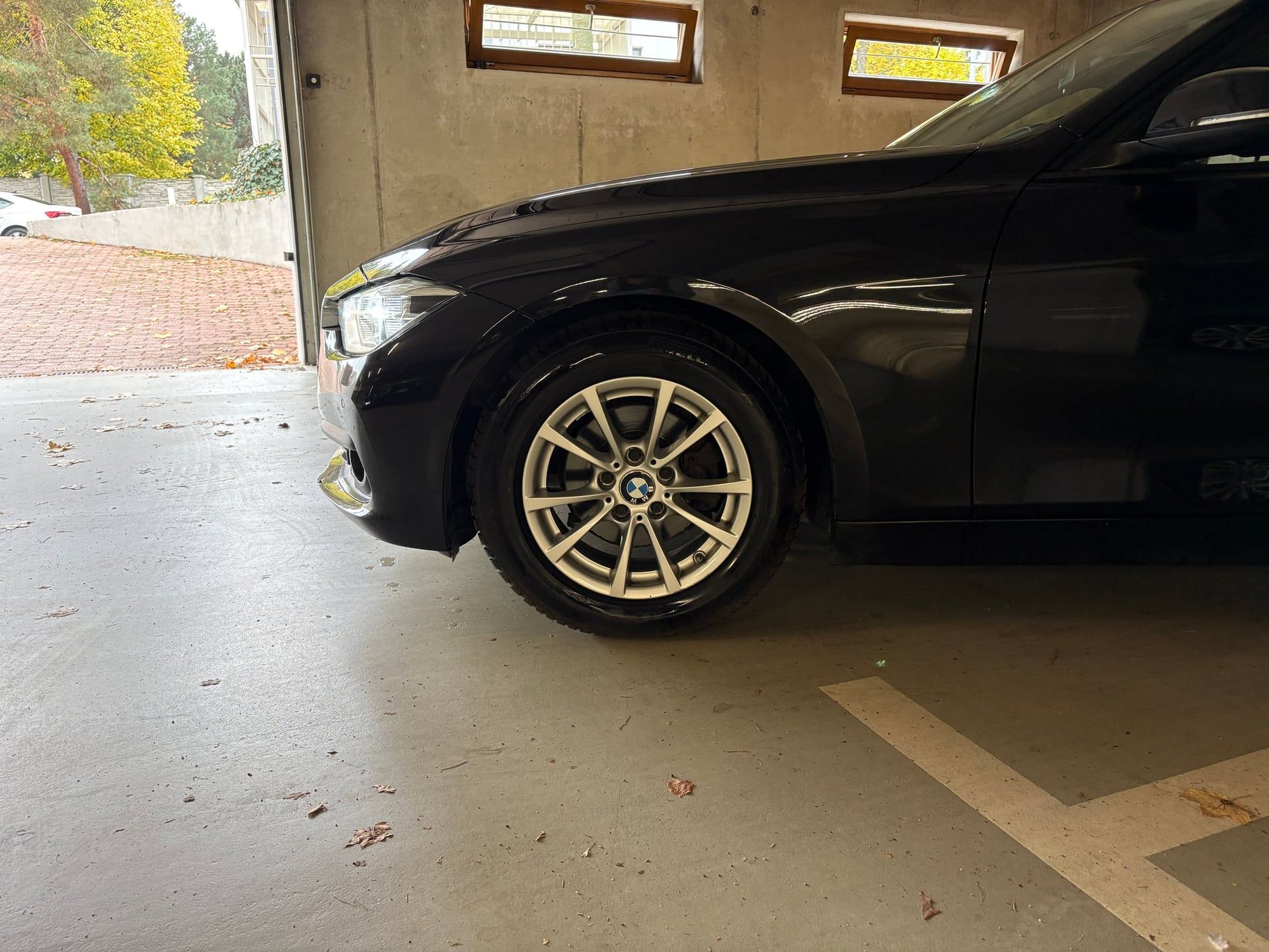 BMW Řada 3, 320d/F30/EfficientDynamics - fotka 4