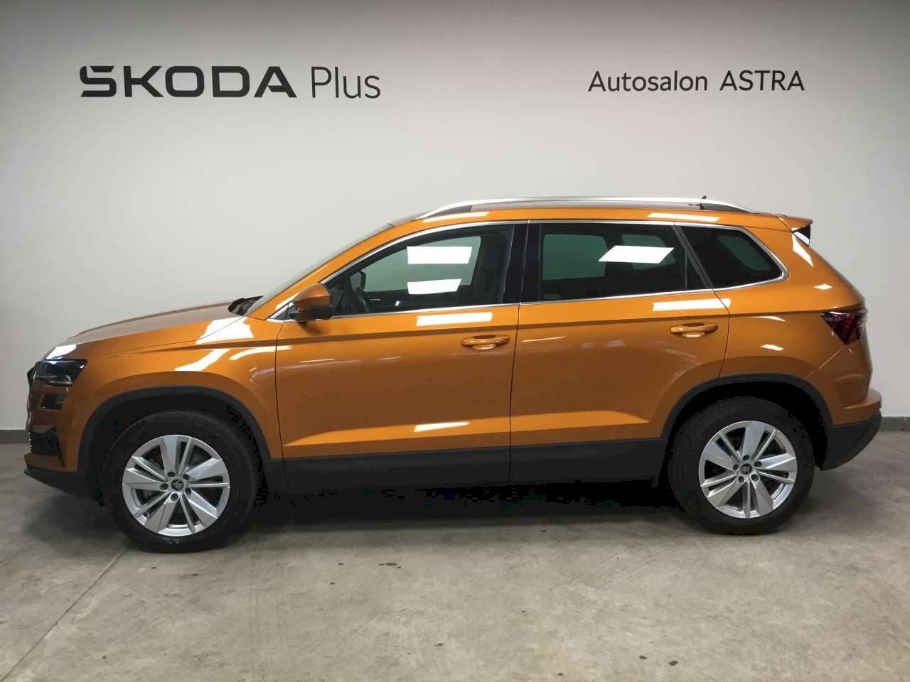 Škoda Karoq, Top Selection 1.5 TSI 110 kW - fotka 3