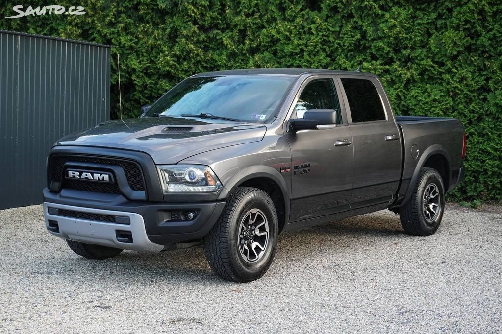 Dodge Ram, 5.7 HEMI 4X4 REBEL EDITION - fotka 3