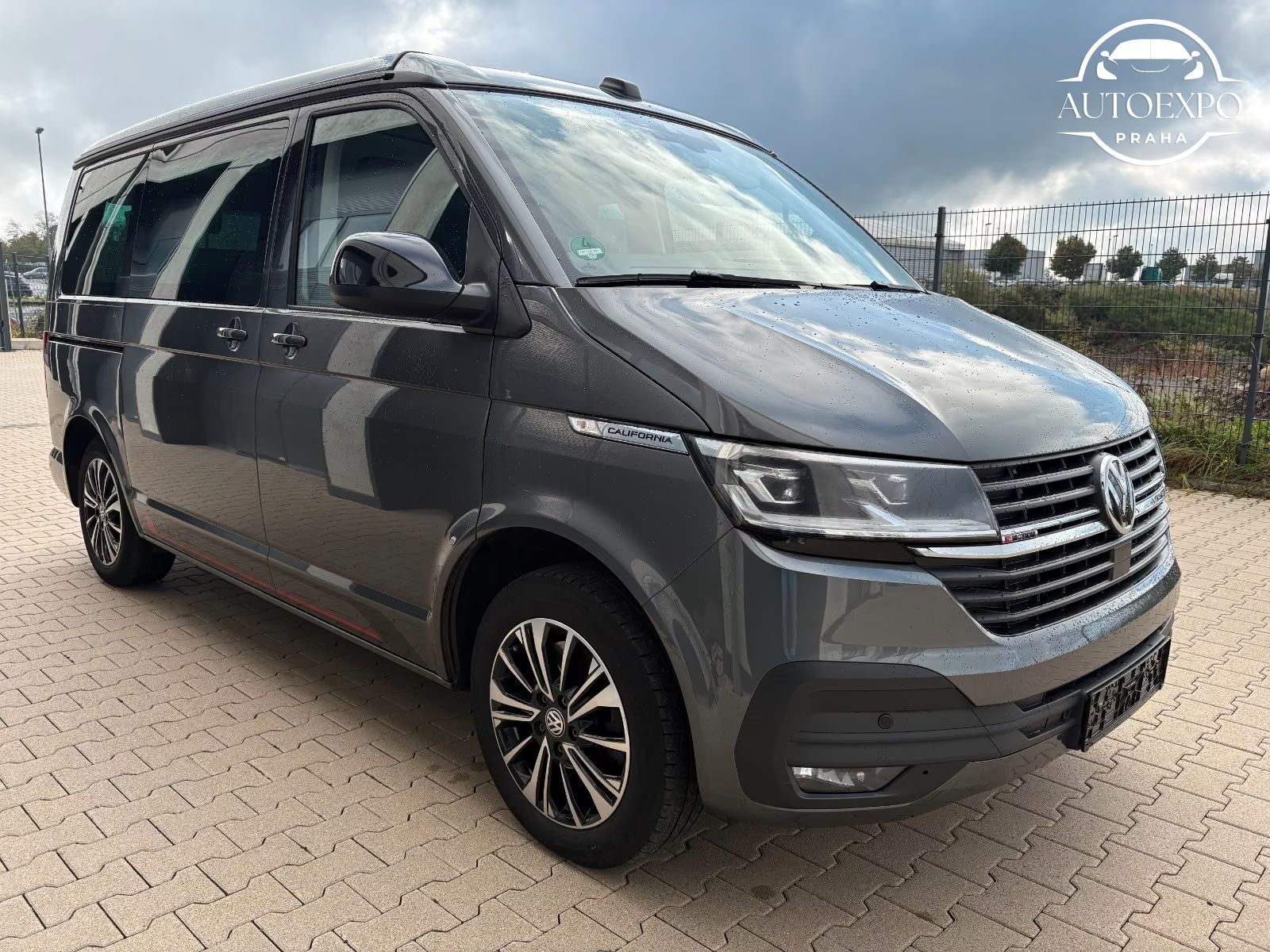 Volkswagen California, 2,0 TDI DSG 4Motion Ocean * - fotka 2