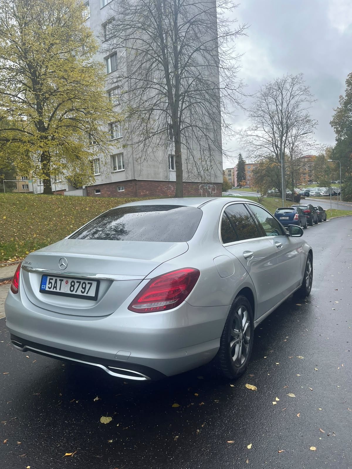 Mercedes-Benz Třídy C, MercedesBenz Cclass 220d sedan - fotka 4