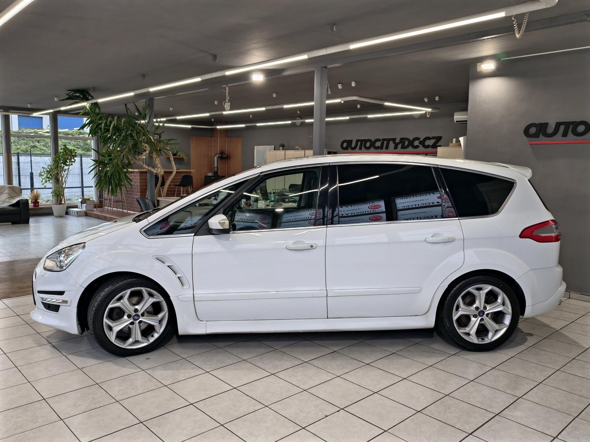 Ford S-MAX, 2.2 TDCI 147kW TITANIUM S - fotka 4