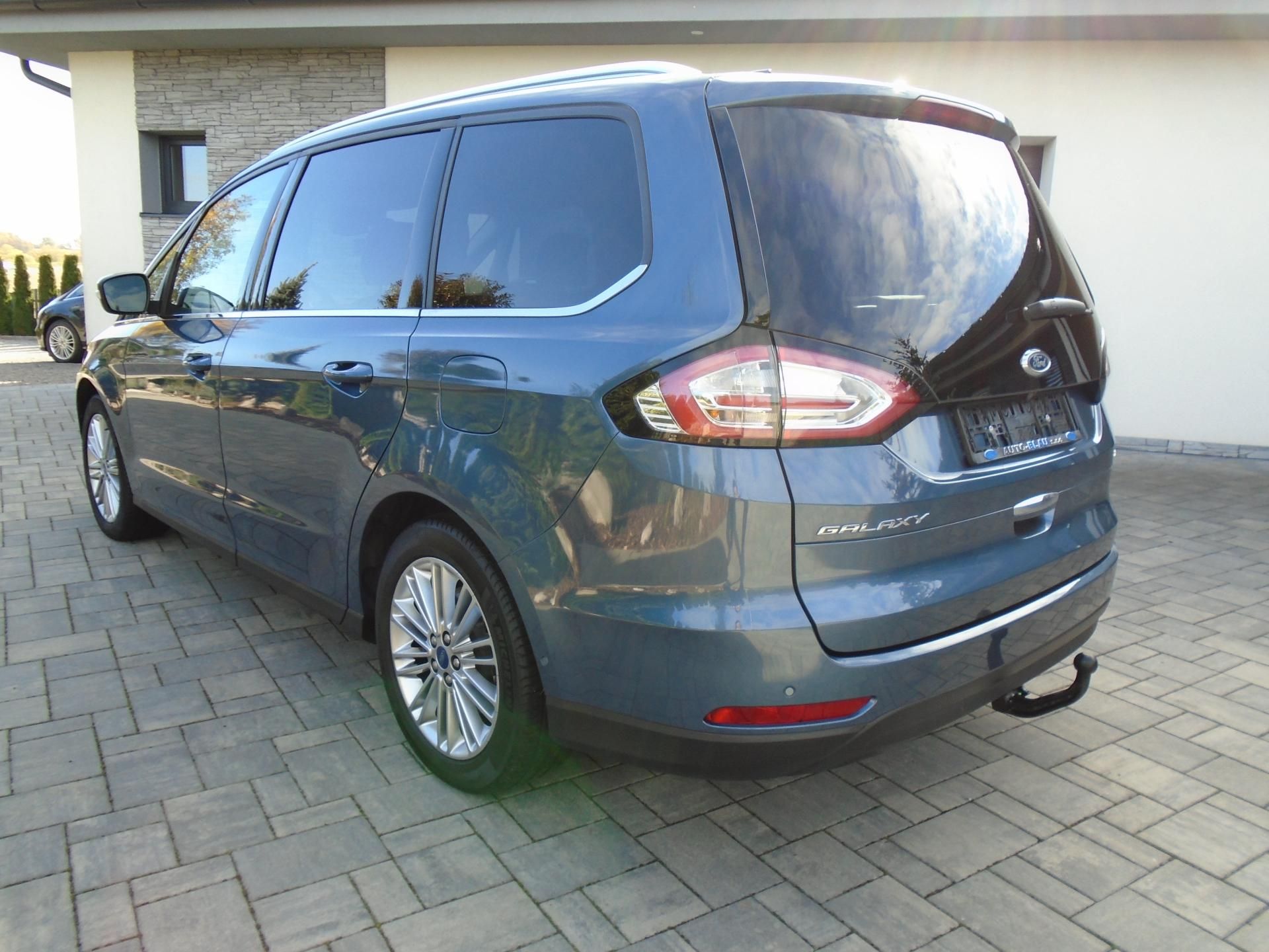 Ford Galaxy, 2.5Duratec FHEV 190PS Vignale - fotka 3