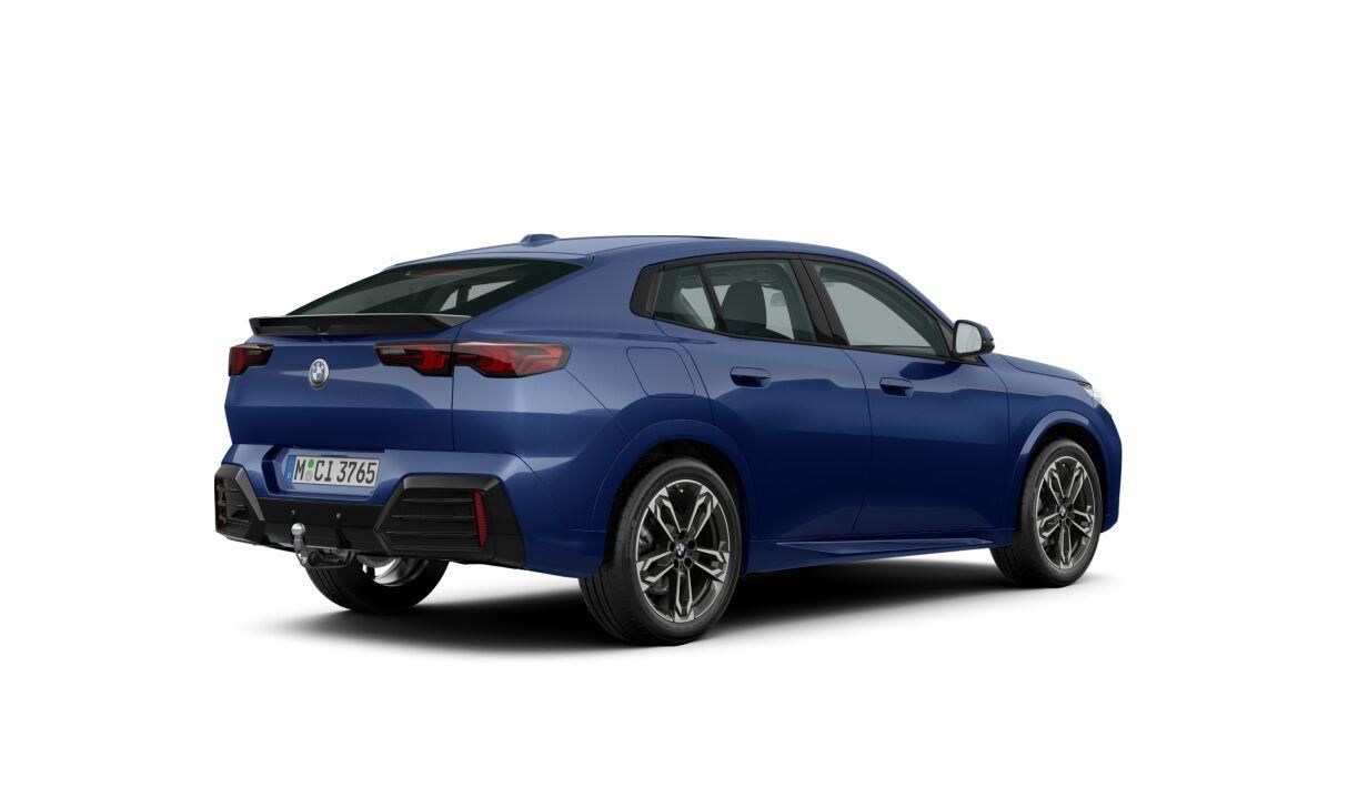 BMW X2, X2 xDrive 20d - fotka 4
