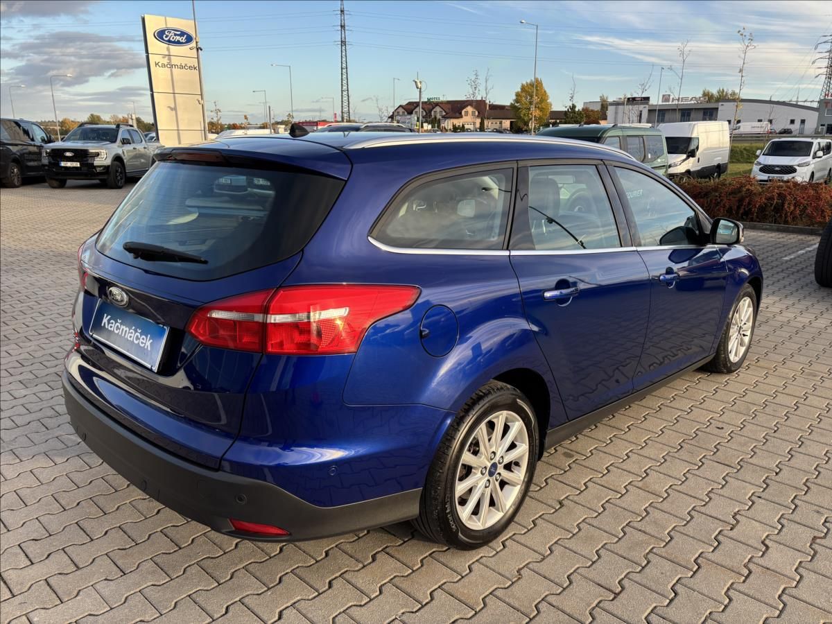 Ford Focus, 1,5 TDCI 88kW Titanium - fotka 5