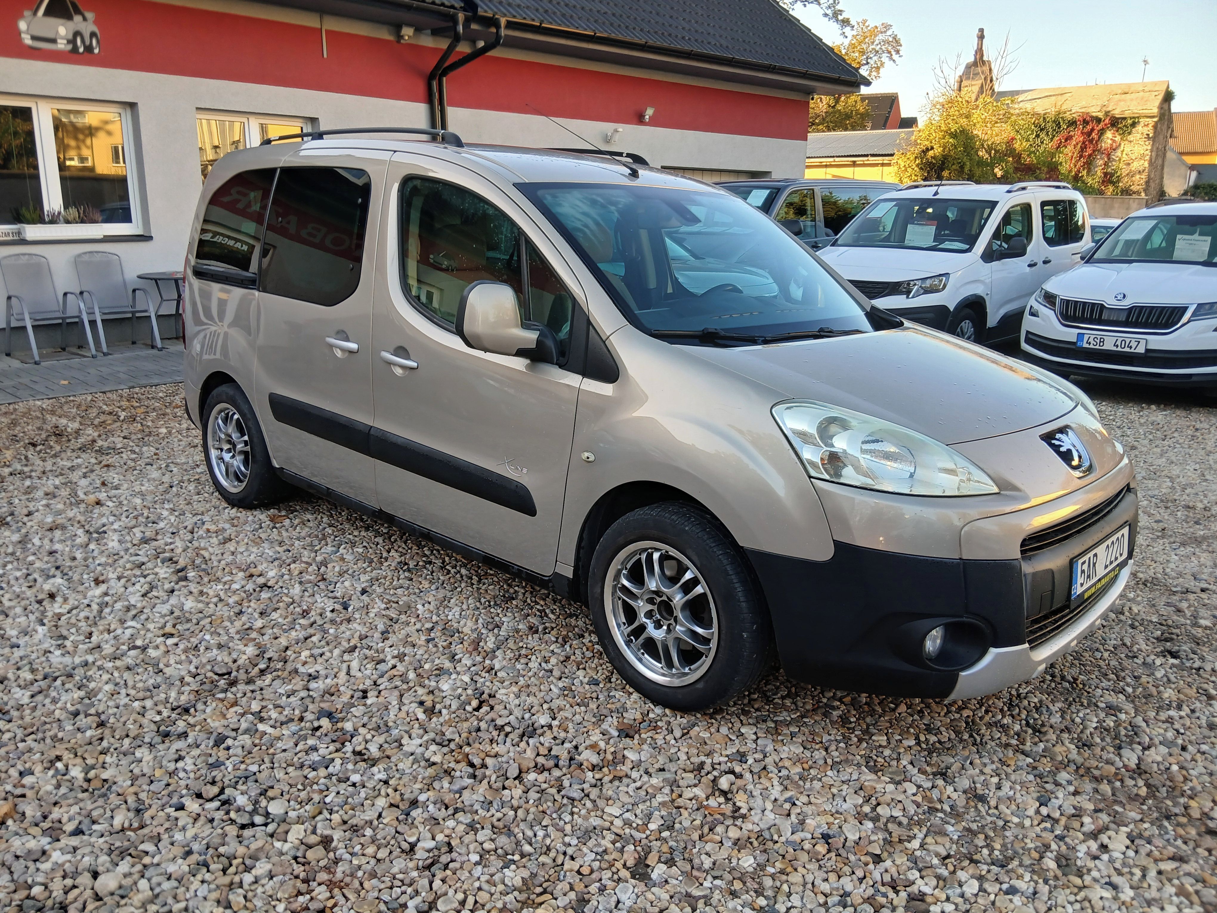 Peugeot Partner, 1.6HDi 66KW Tepee +Zim.kola - fotka 3