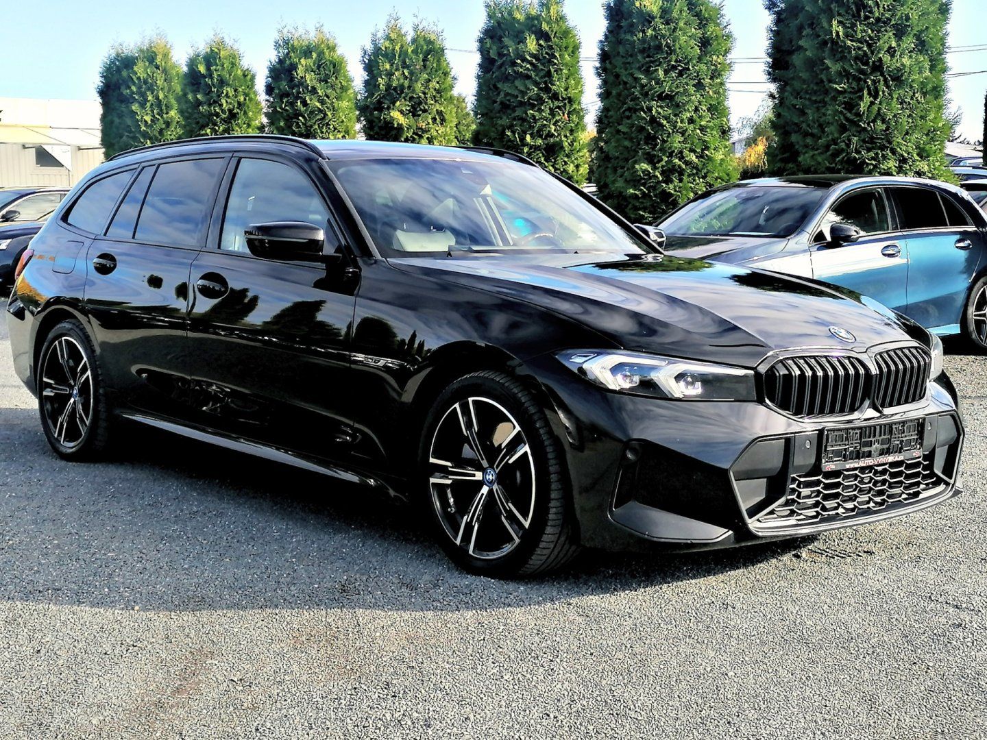BMW Řada 3, 320e M-Sport PHEV - fotka 3