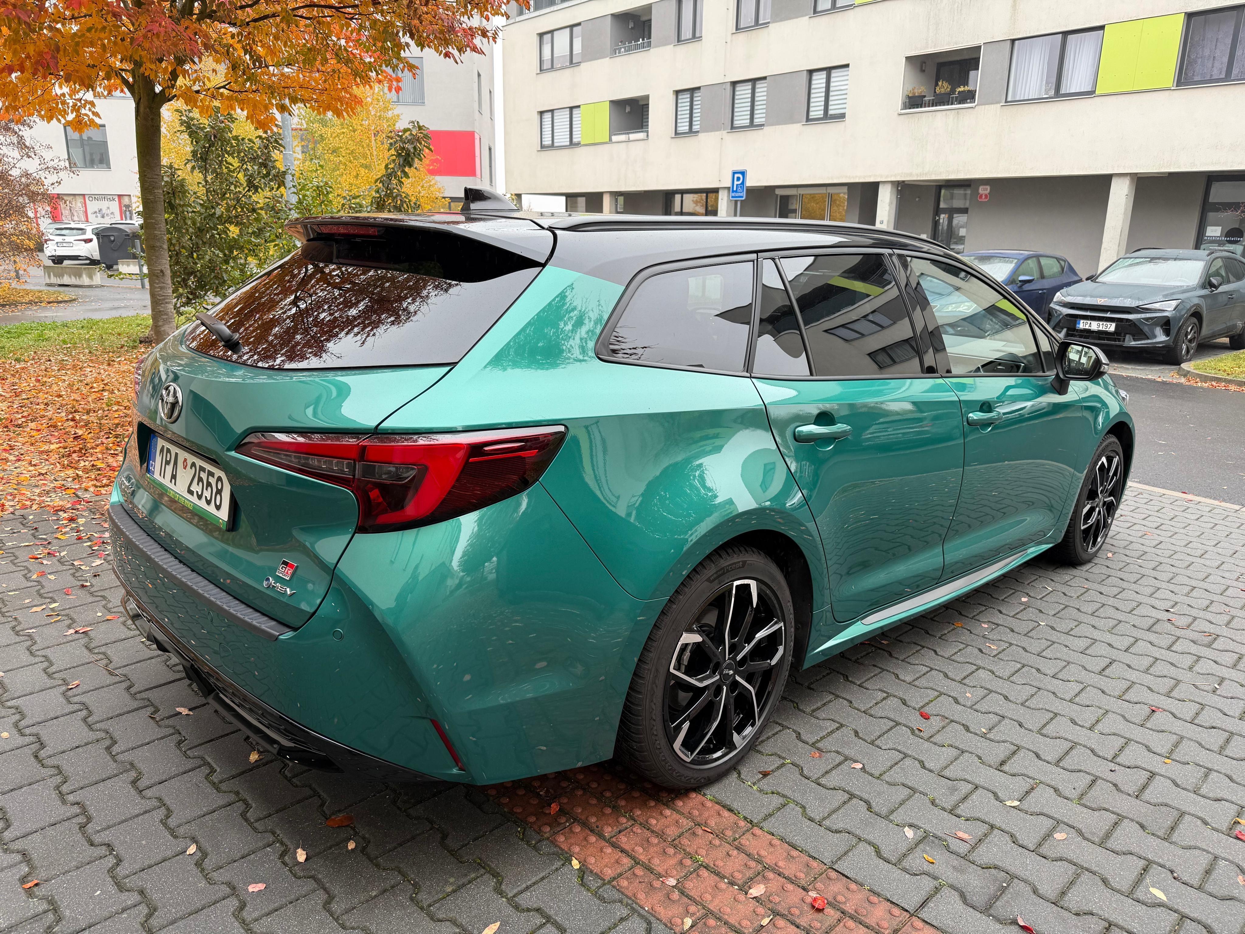 Toyota Corolla, TS GR SPORT 2.0 - fotka 6