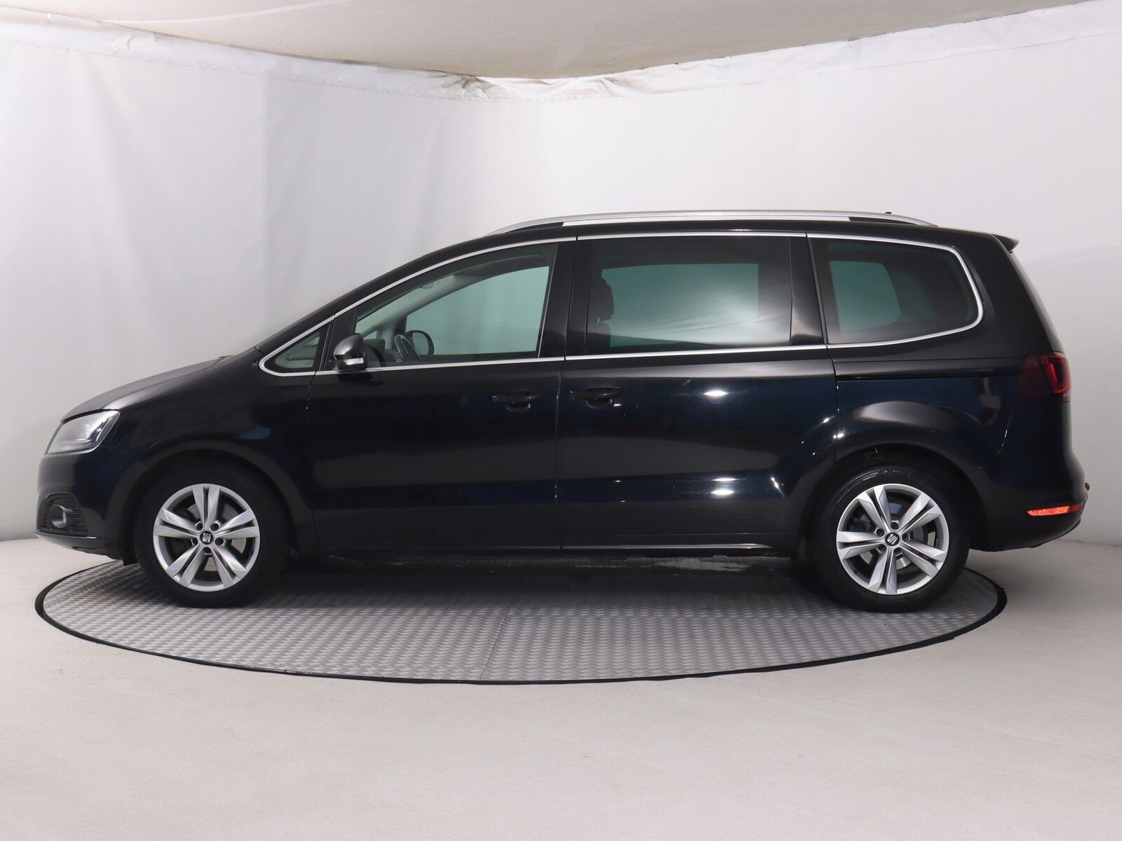 Seat Alhambra, 2.0 TDI, 7 míst, Serv.kniha - fotka 3